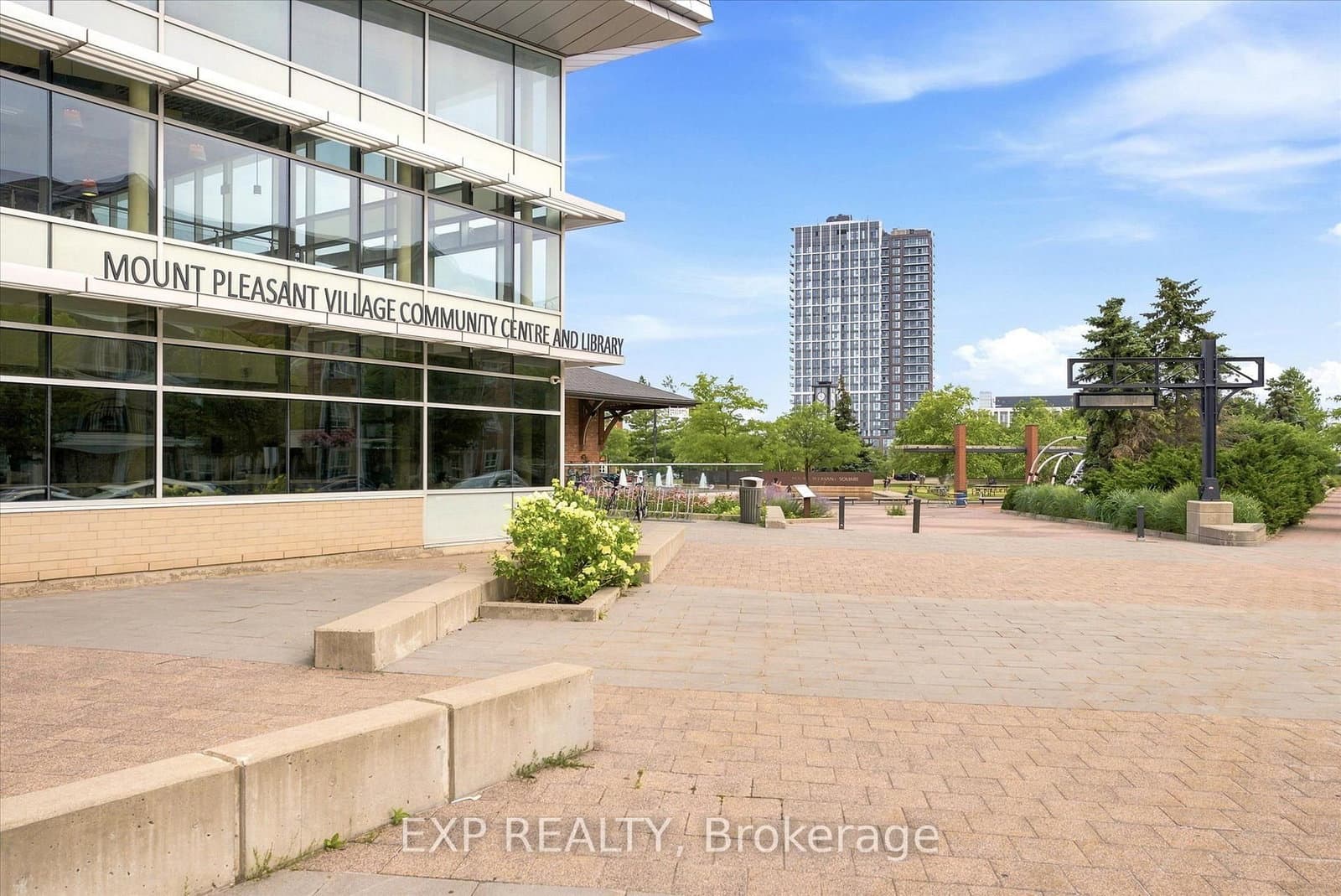 60 Baycliffe Crescent, Unit 412A thumbnail 23