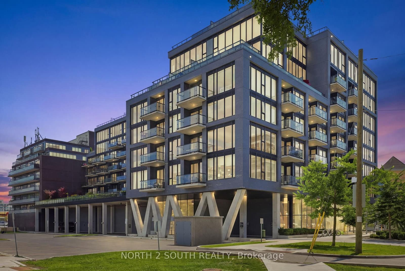 7 Smith Crescent, Unit 717 thumbnail 41