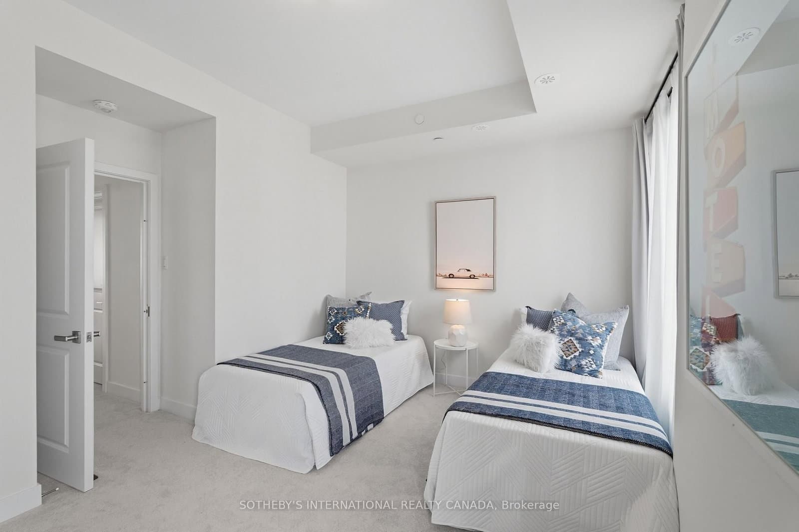 60 William Duncan Road thumbnail 21