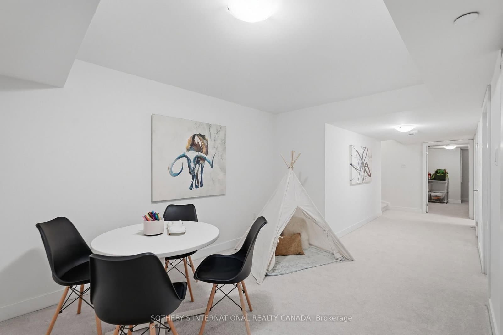 60 William Duncan Road thumbnail 28