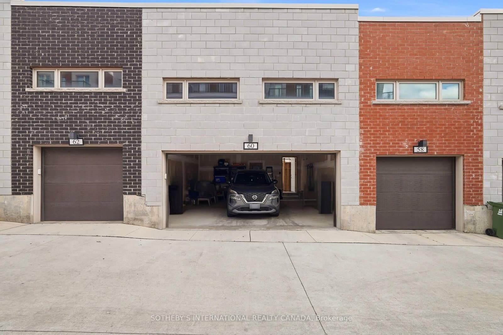 60 William Duncan Road thumbnail 32