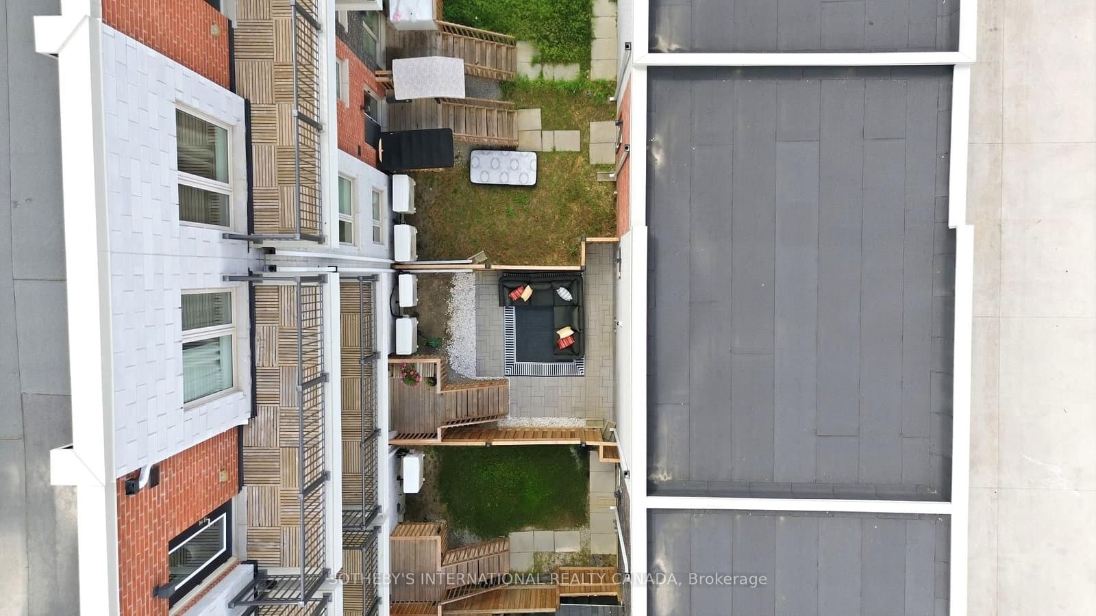 60 William Duncan Road thumbnail 34