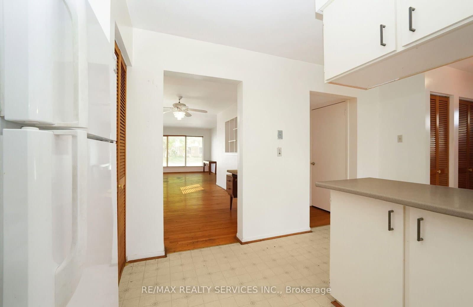 79 Cloverdale Drive thumbnail 11