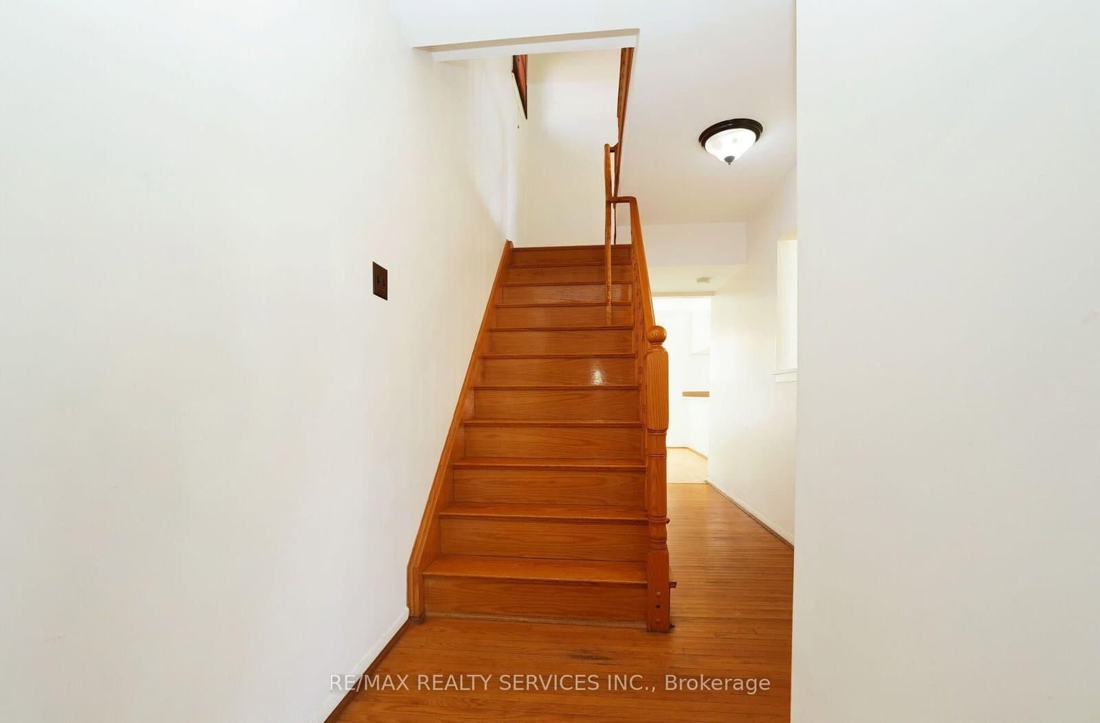 79 Cloverdale Drive thumbnail 20