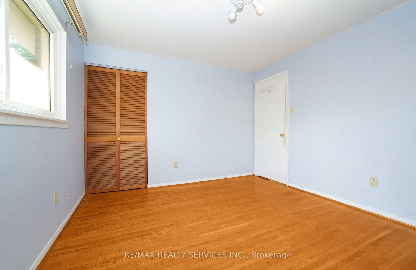 79 Cloverdale Drive thumbnail 26