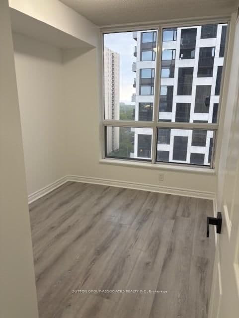 70 High Park Avenue, Unit 1406 thumbnail 10