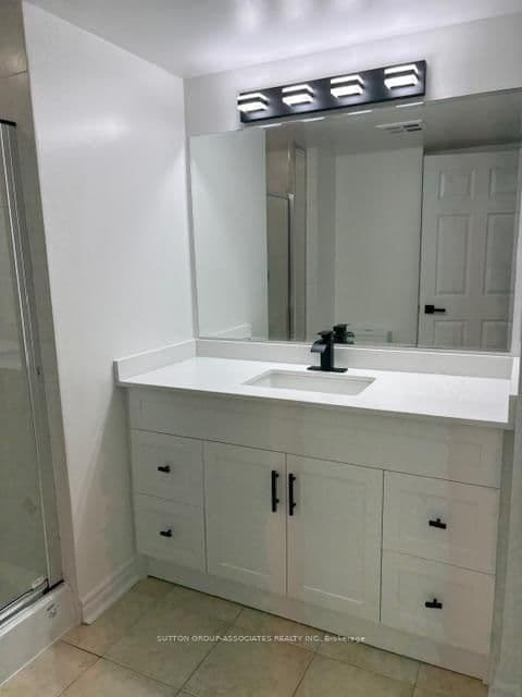 70 High Park Avenue, Unit 1406 thumbnail 14