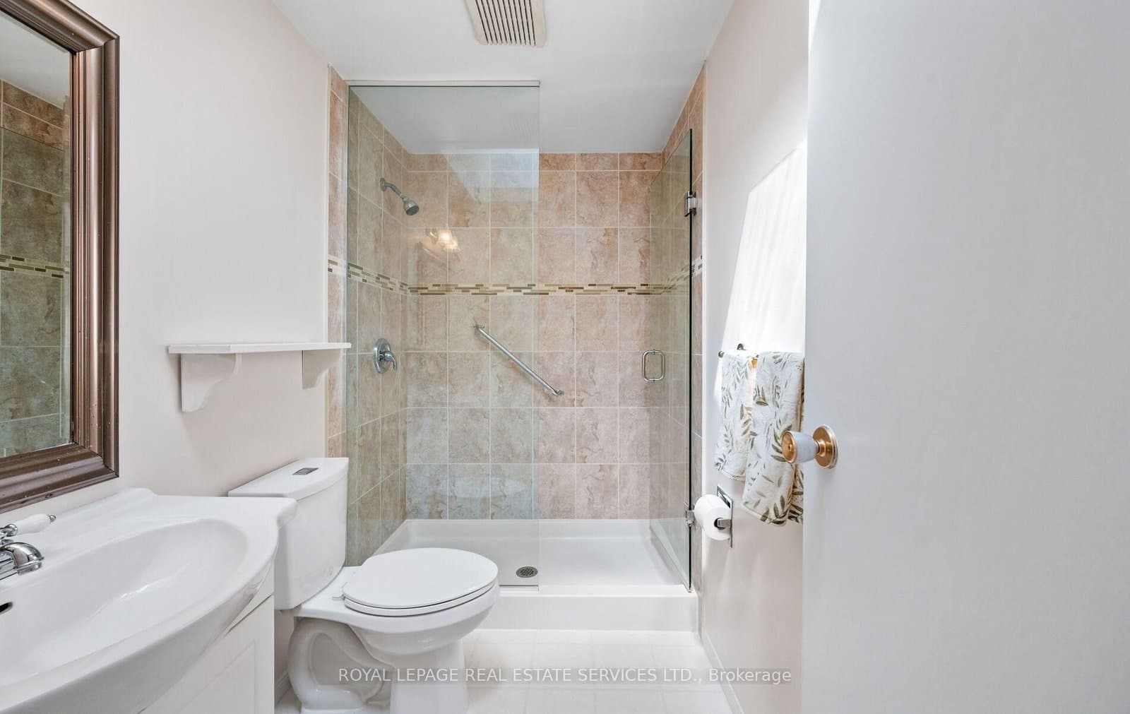20 Glengrove Court thumbnail 33