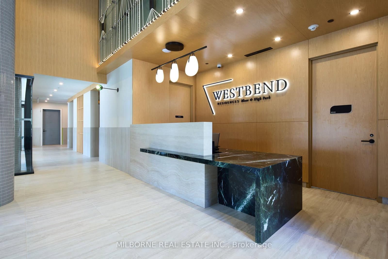 1660 Bloor Street W, Unit 909 thumbnail 2