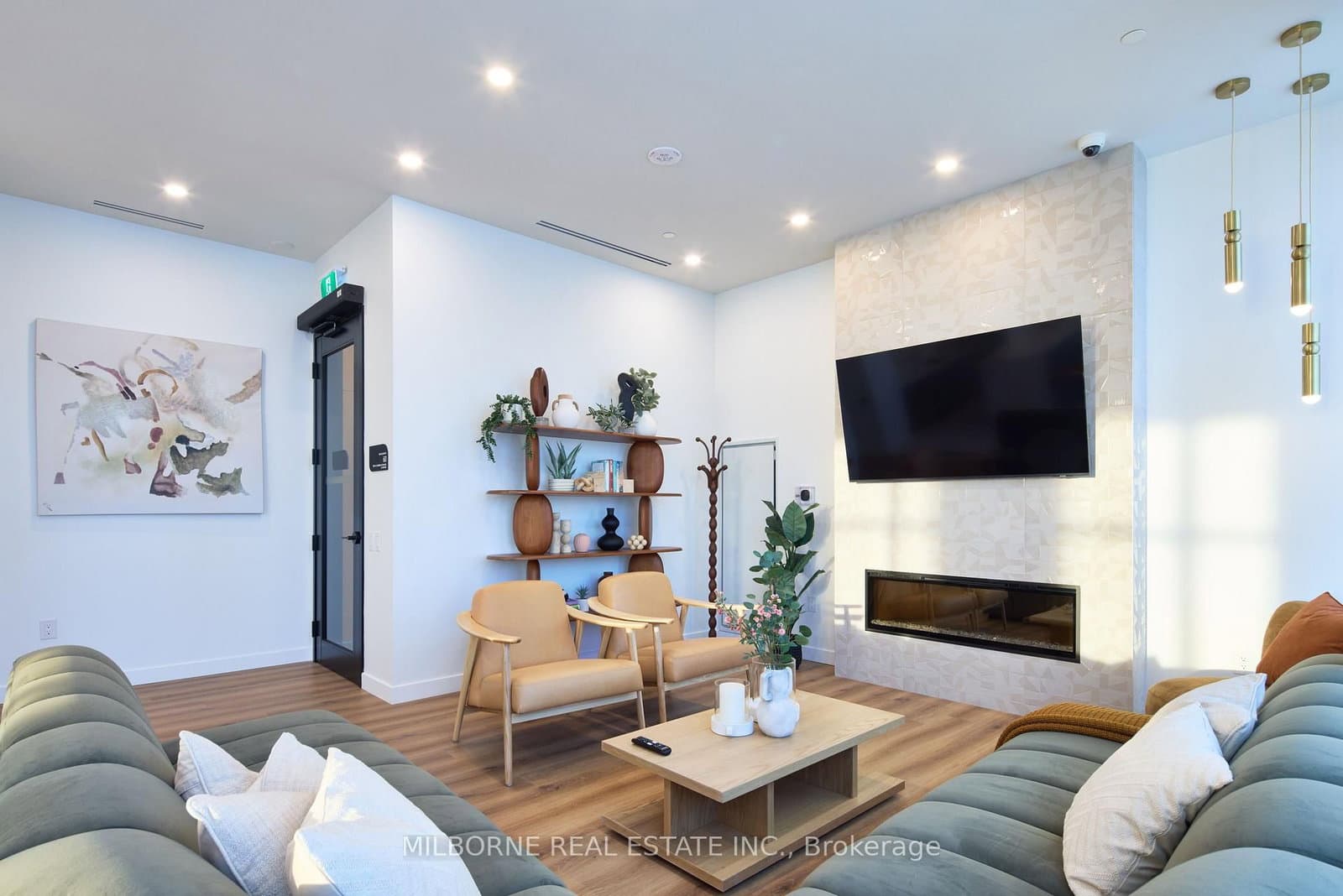 1660 Bloor Street W, Unit 909 thumbnail 7