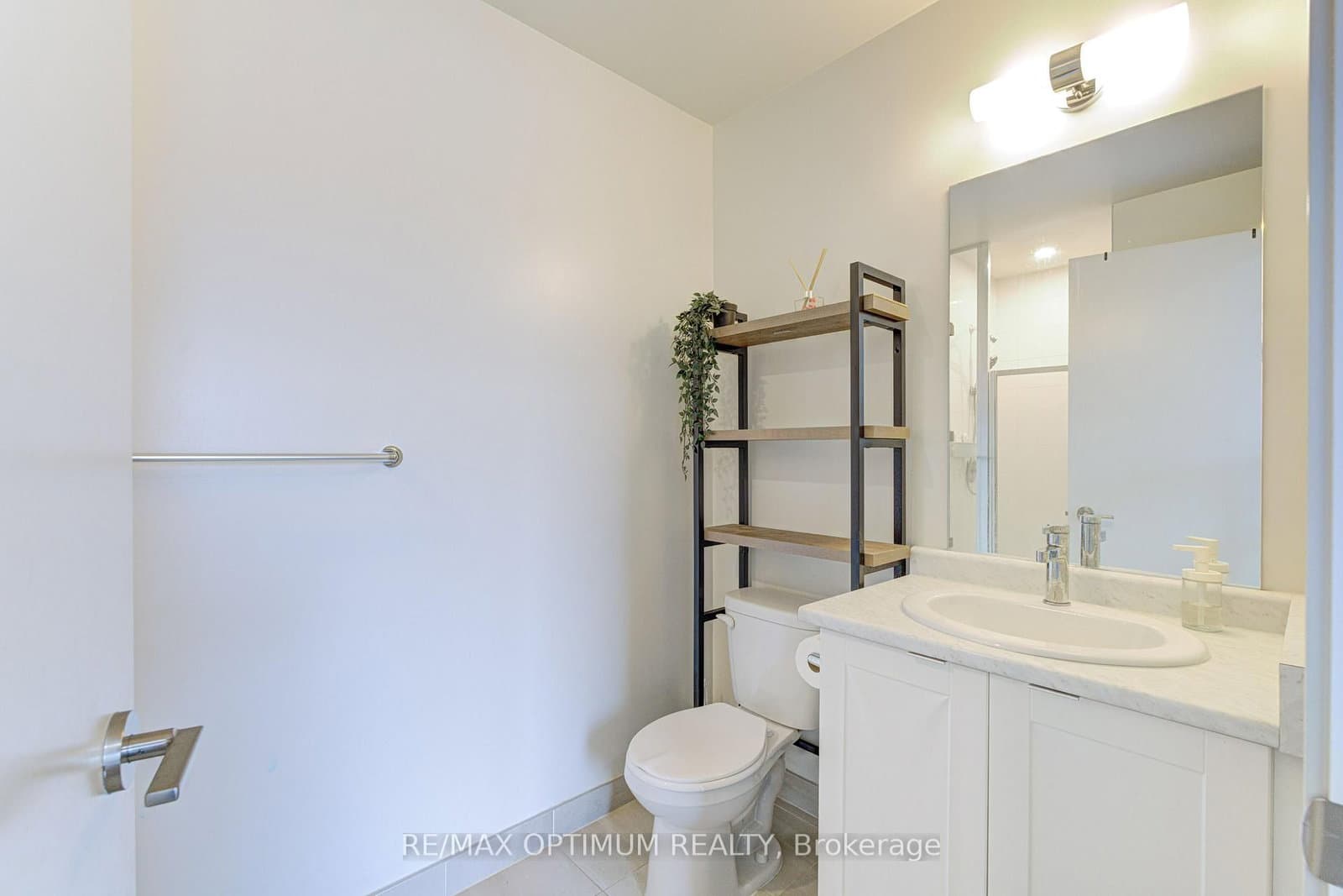 58 Sky Harbour Drive, Unit 108 thumbnail 18