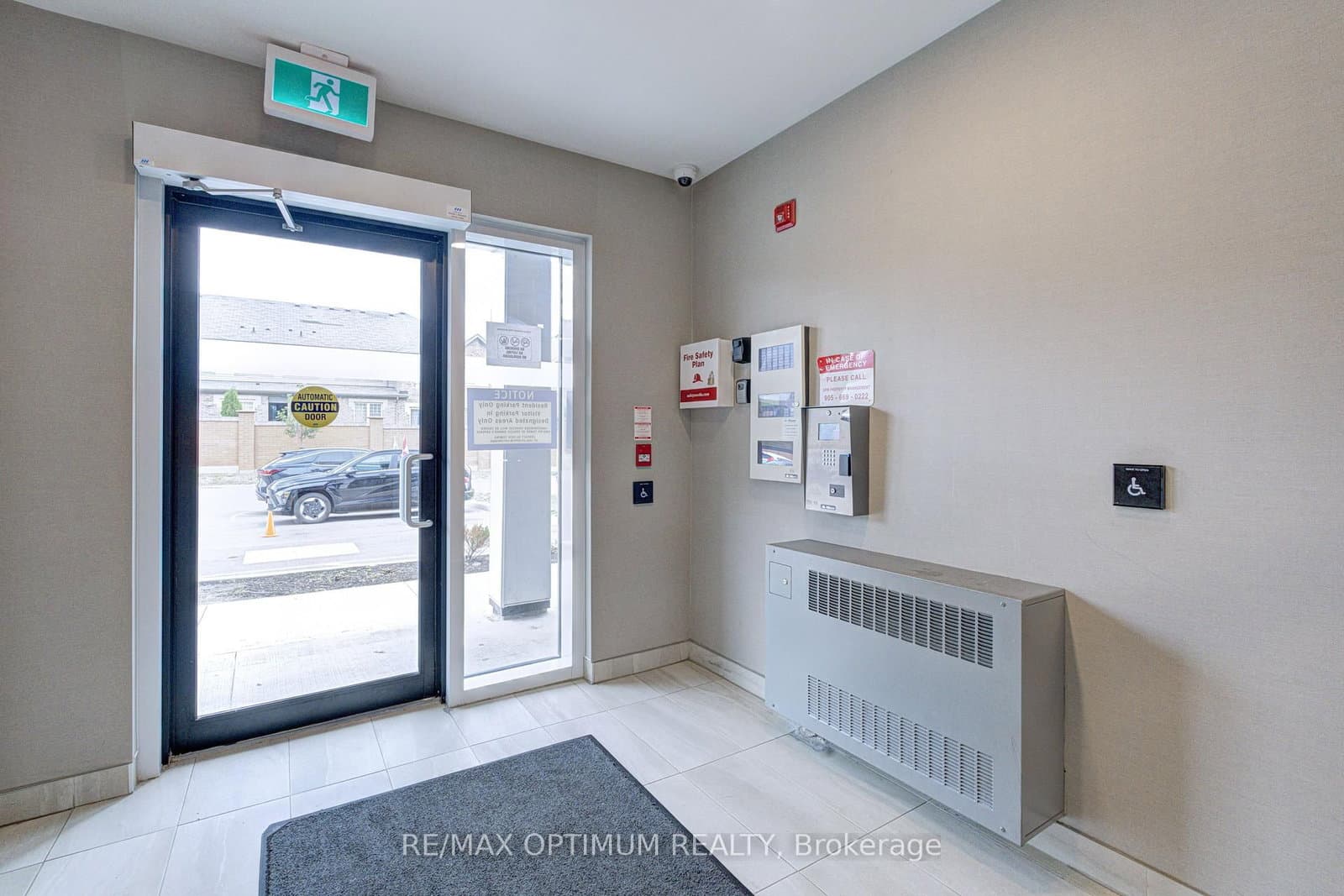 58 Sky Harbour Drive, Unit 108 thumbnail 31