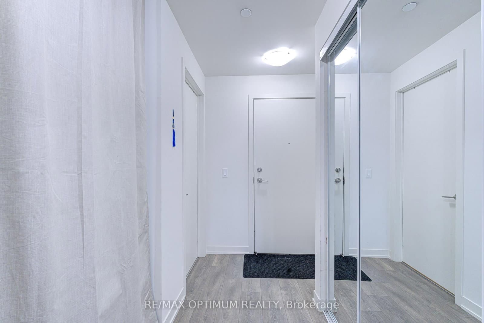 58 Sky Harbour Drive, Unit 108 thumbnail 9