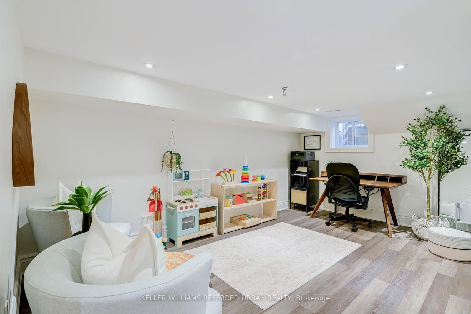 70 Struthers Street thumbnail 34