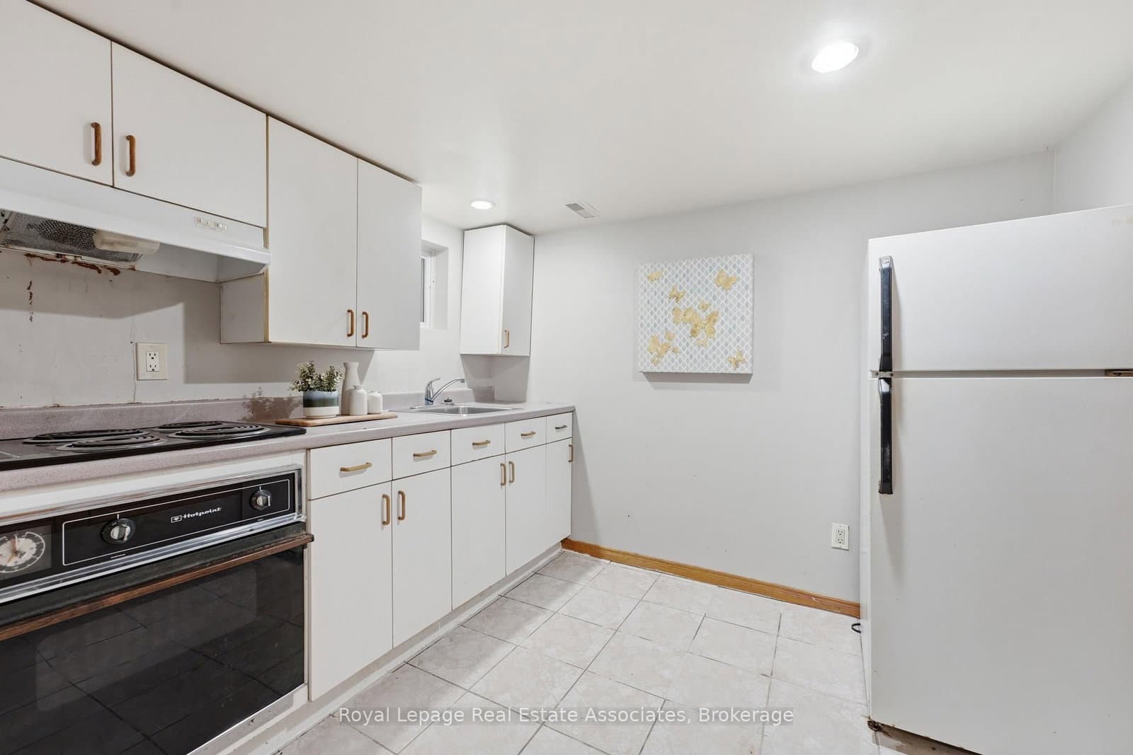 64 Eaglewood Boulevard thumbnail 29