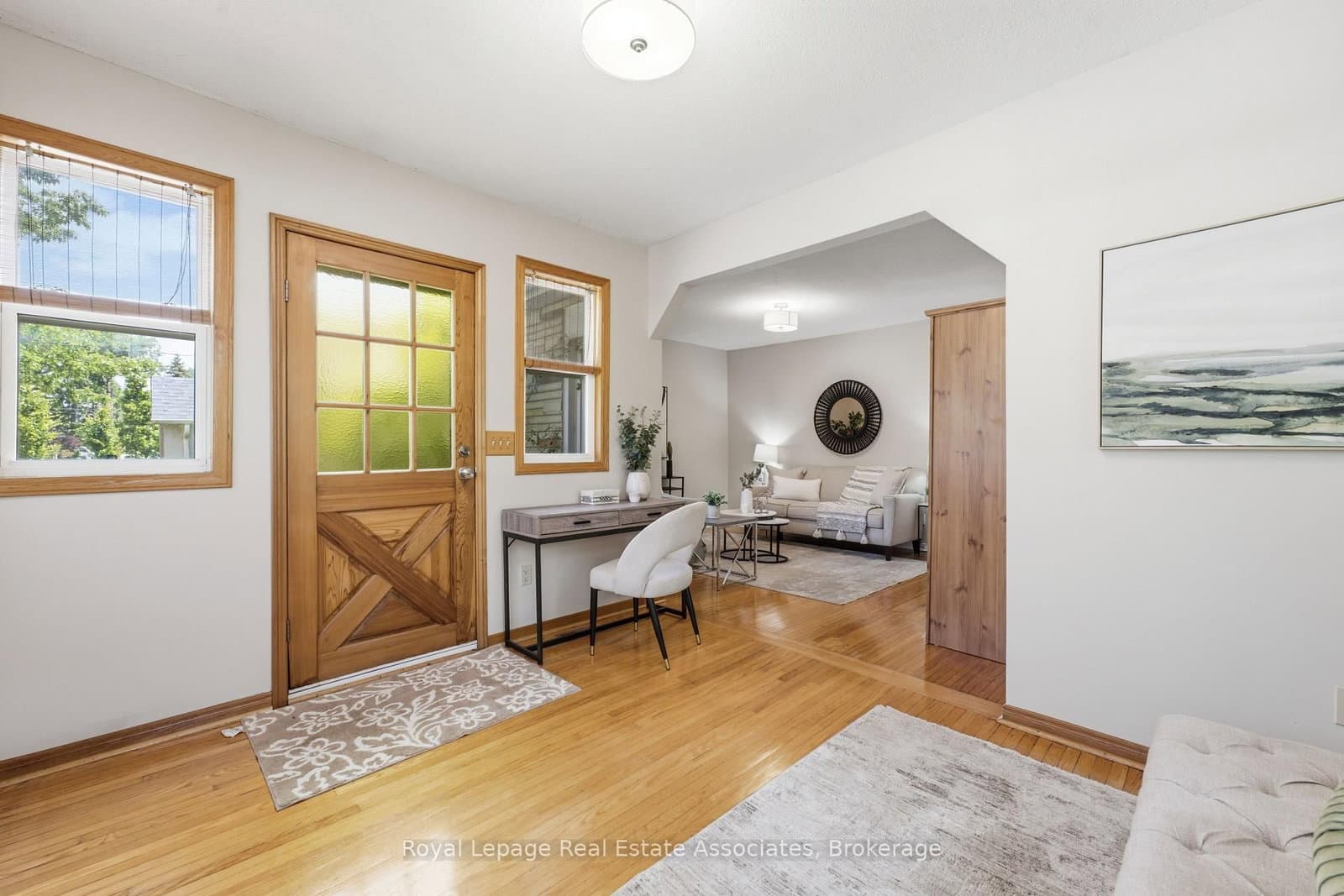 64 Eaglewood Boulevard thumbnail 5