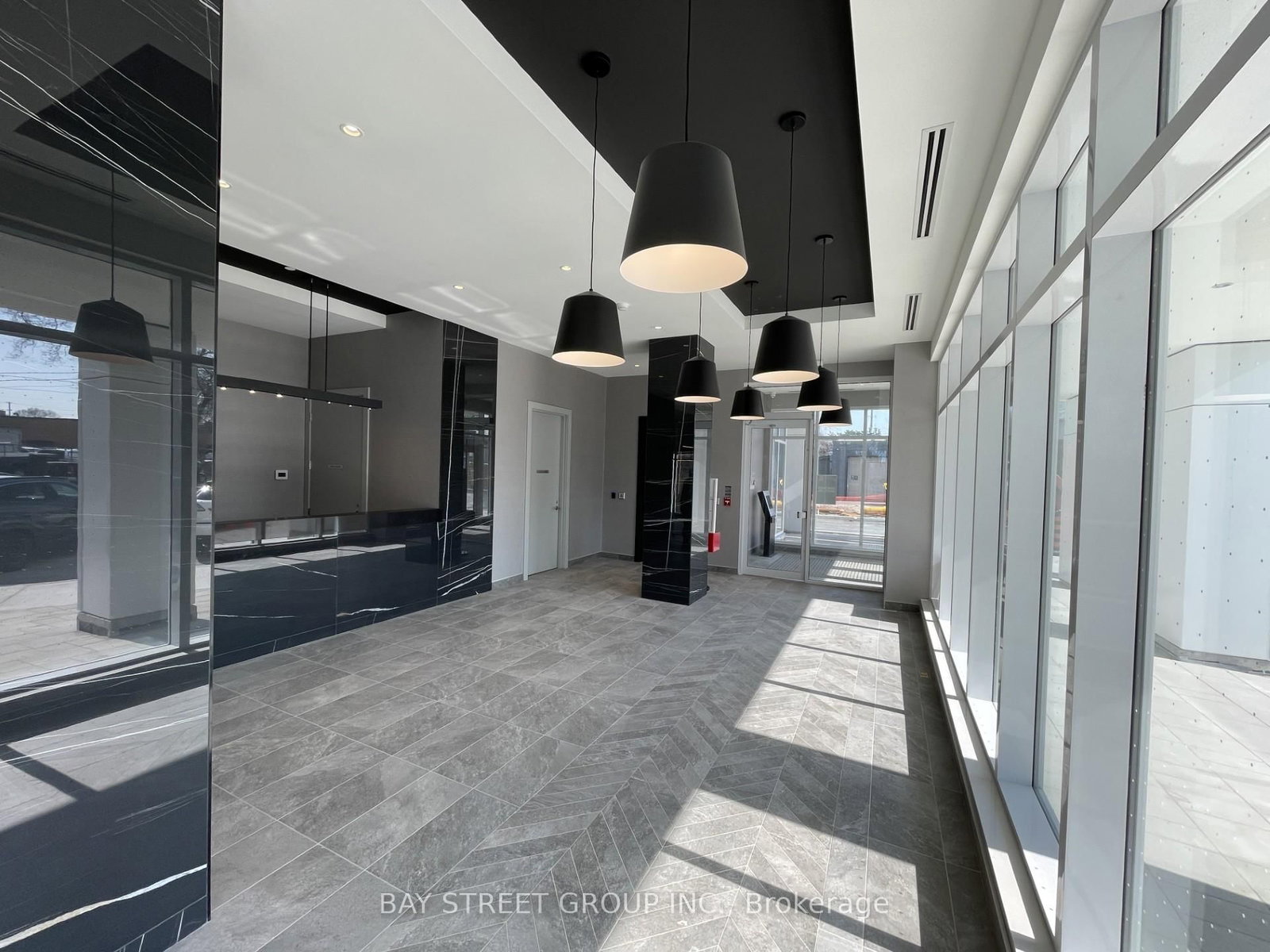 10 Wilby Crescent, Unit 809 thumbnail 2