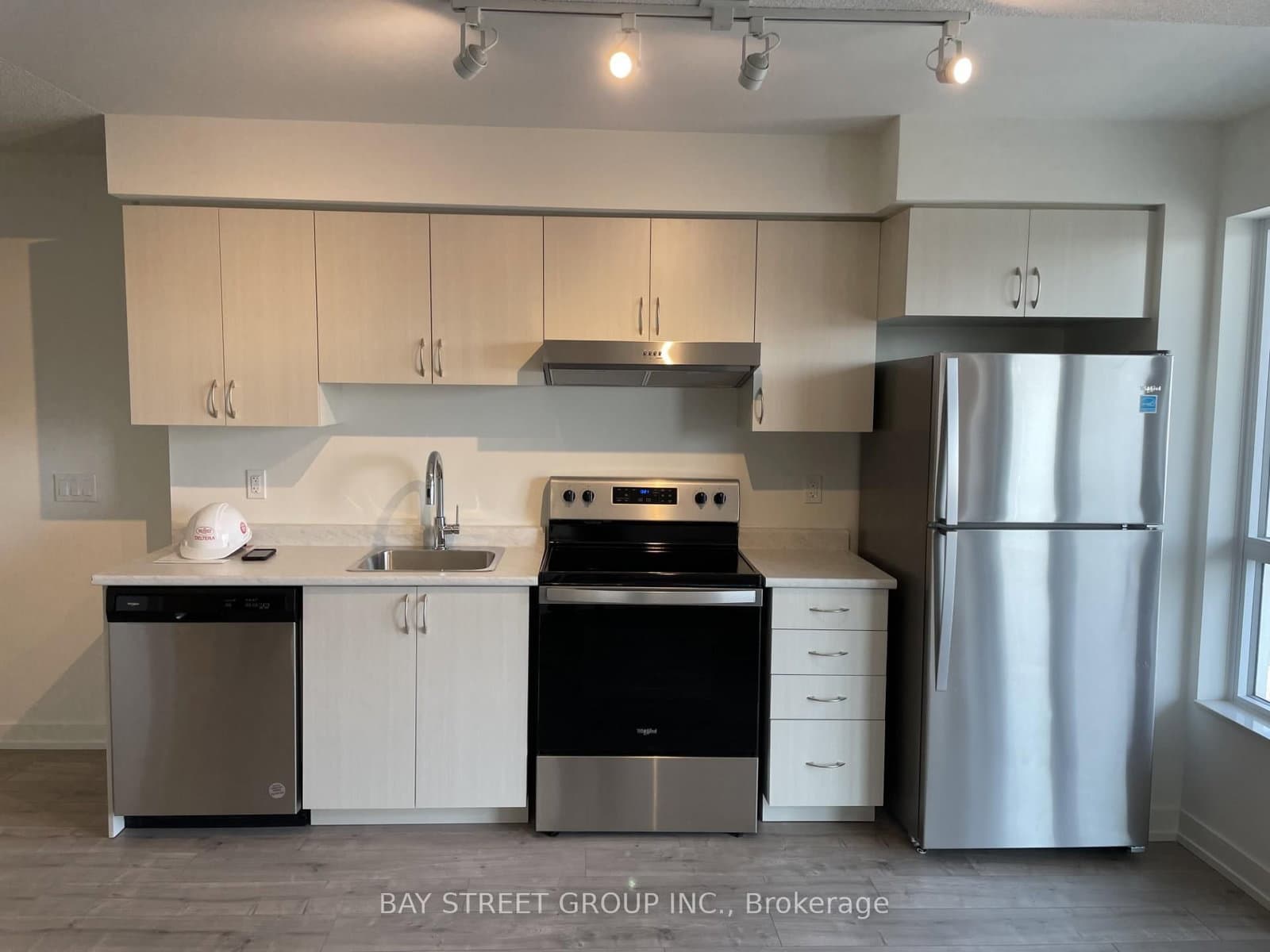 10 Wilby Crescent, Unit 809 thumbnail 3