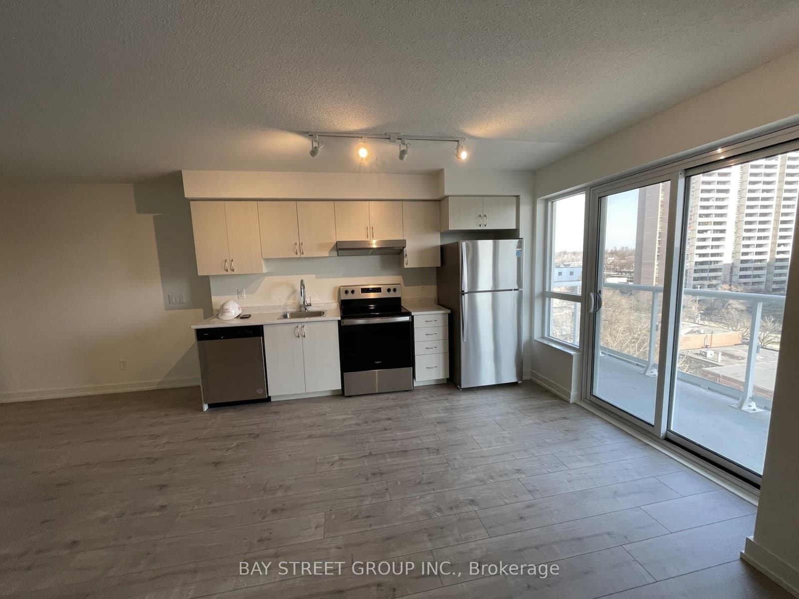 10 Wilby Crescent, Unit 809 thumbnail 4