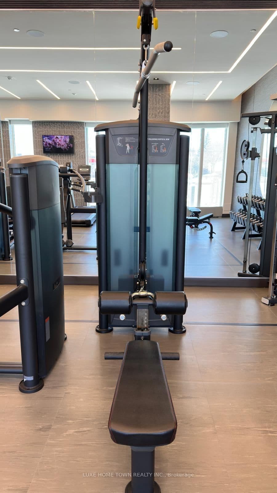412 Silver Maple Road, Unit 402 thumbnail 23