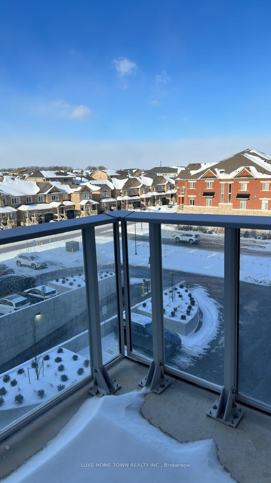 412 Silver Maple Road, Unit 402 thumbnail 36