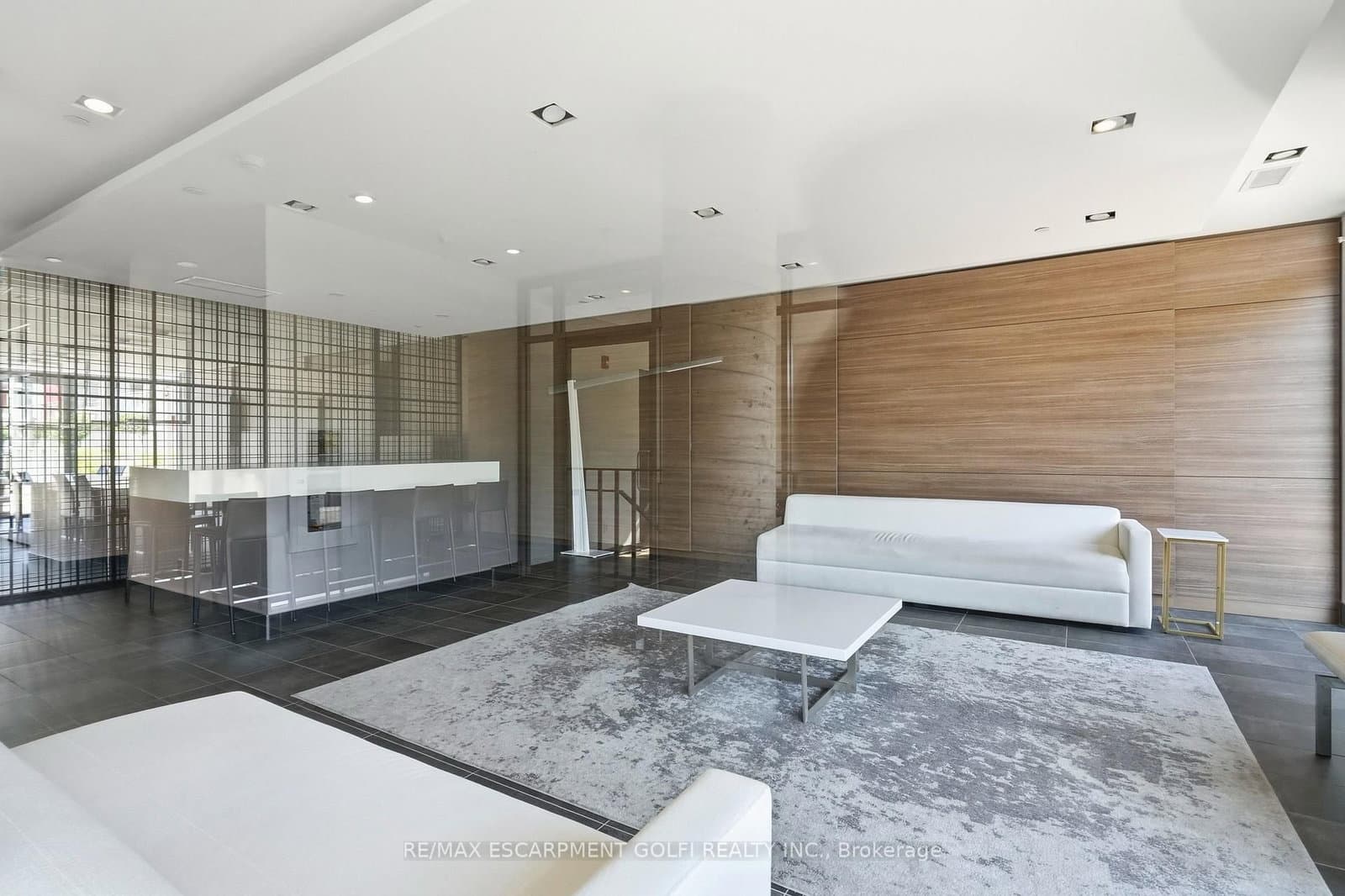 5230 Dundas Street, Unit A524 thumbnail 26