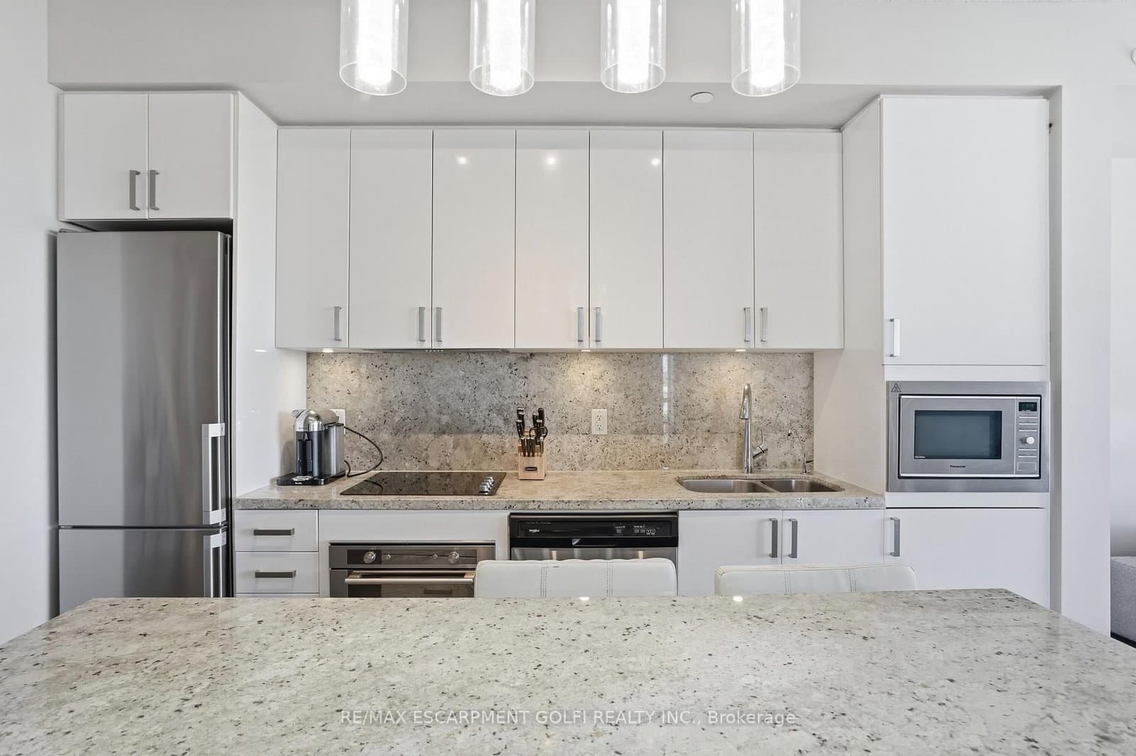 5230 Dundas Street, Unit A524 thumbnail 8