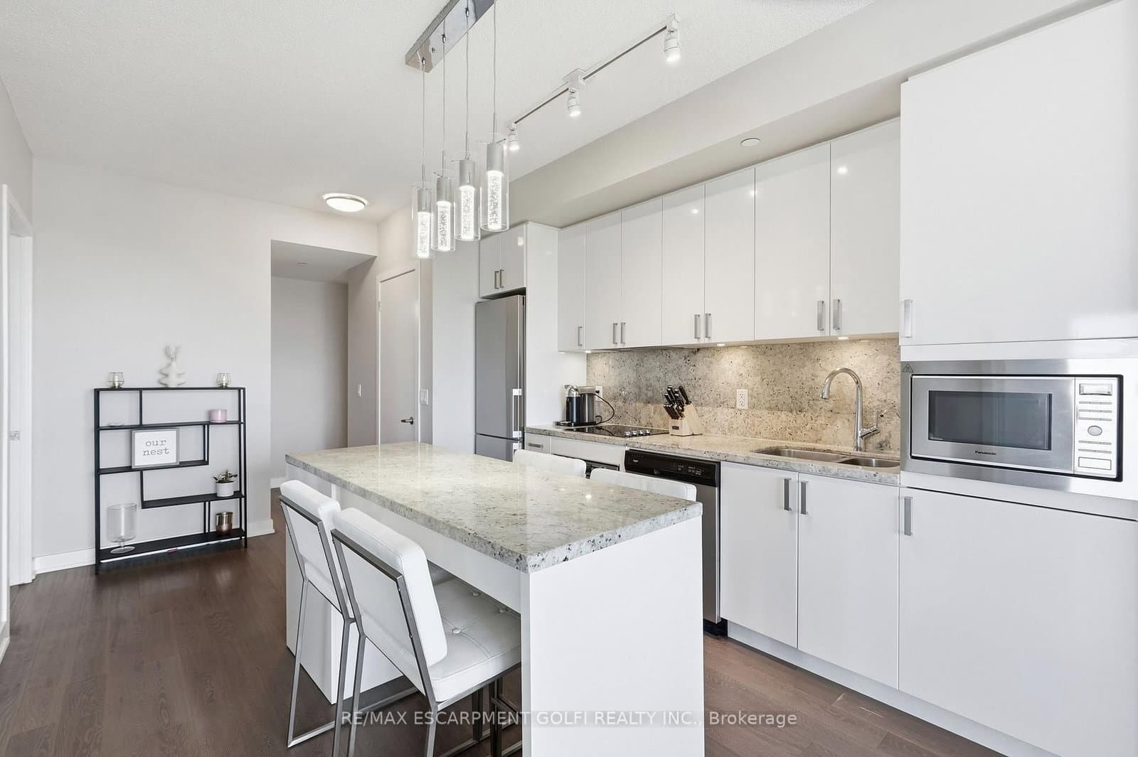 5230 Dundas Street, Unit A524 thumbnail 9