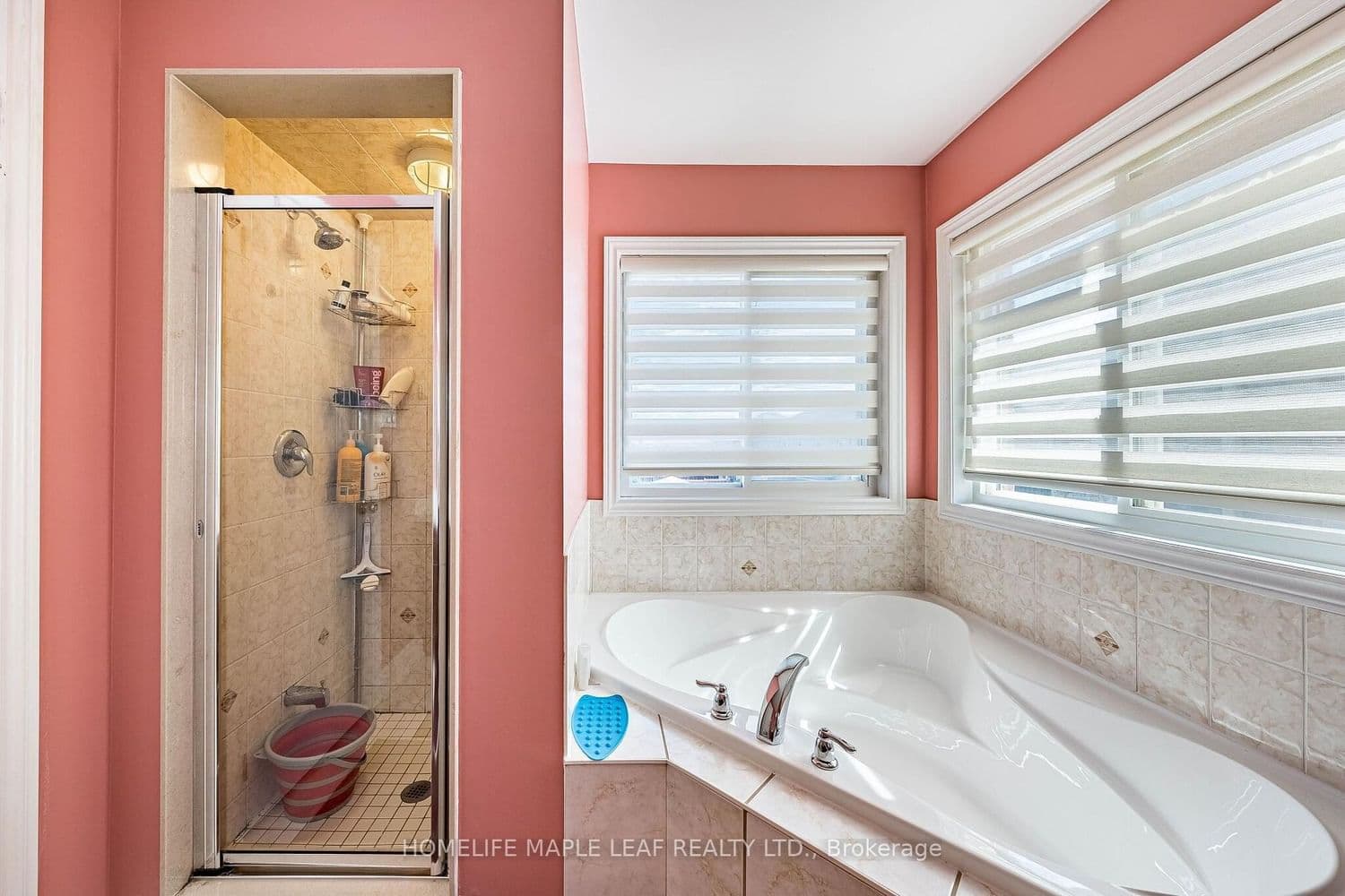 29 Gower Crescent thumbnail 28