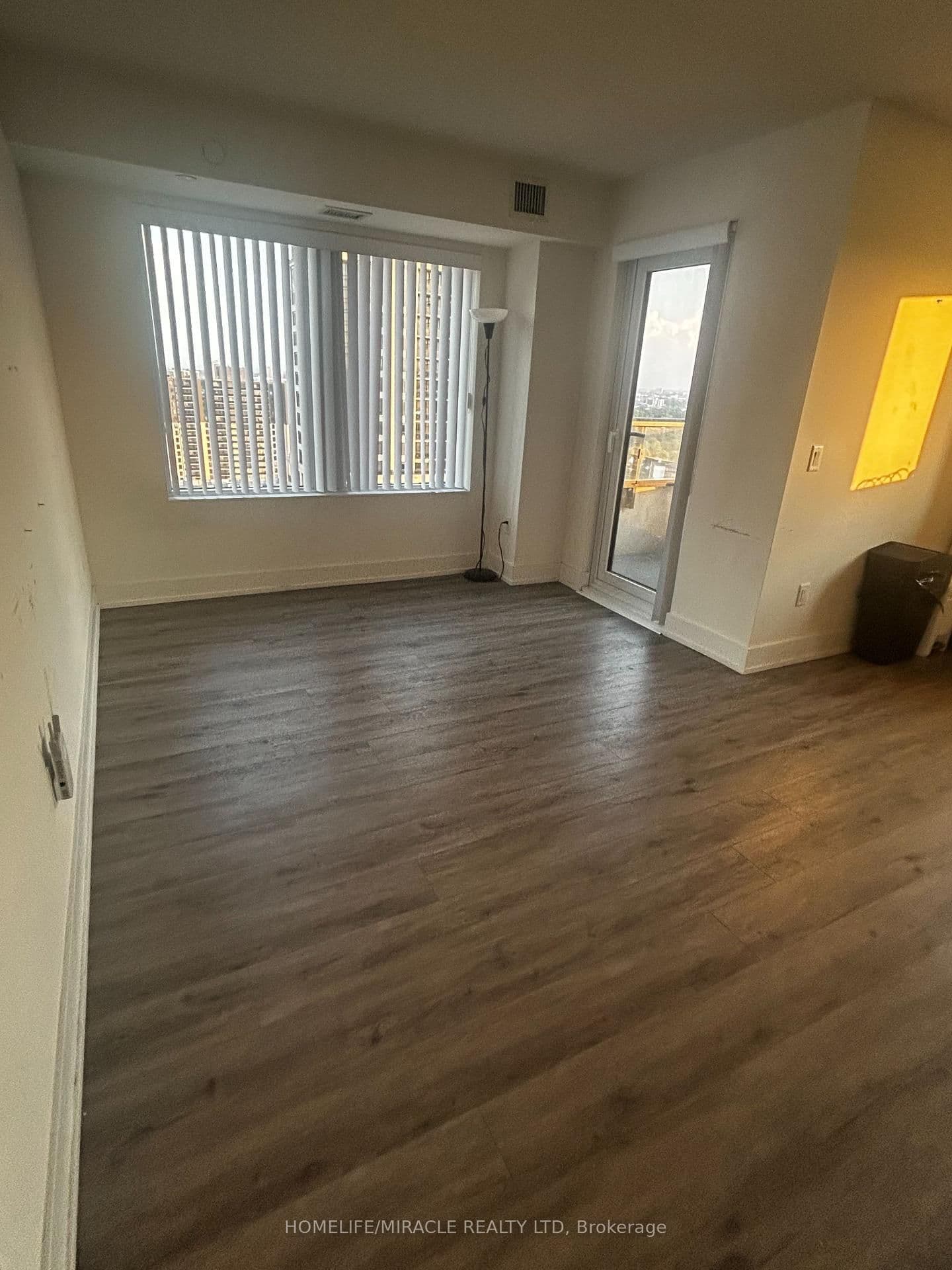 10 Eva Road, Unit 1802 thumbnail 3