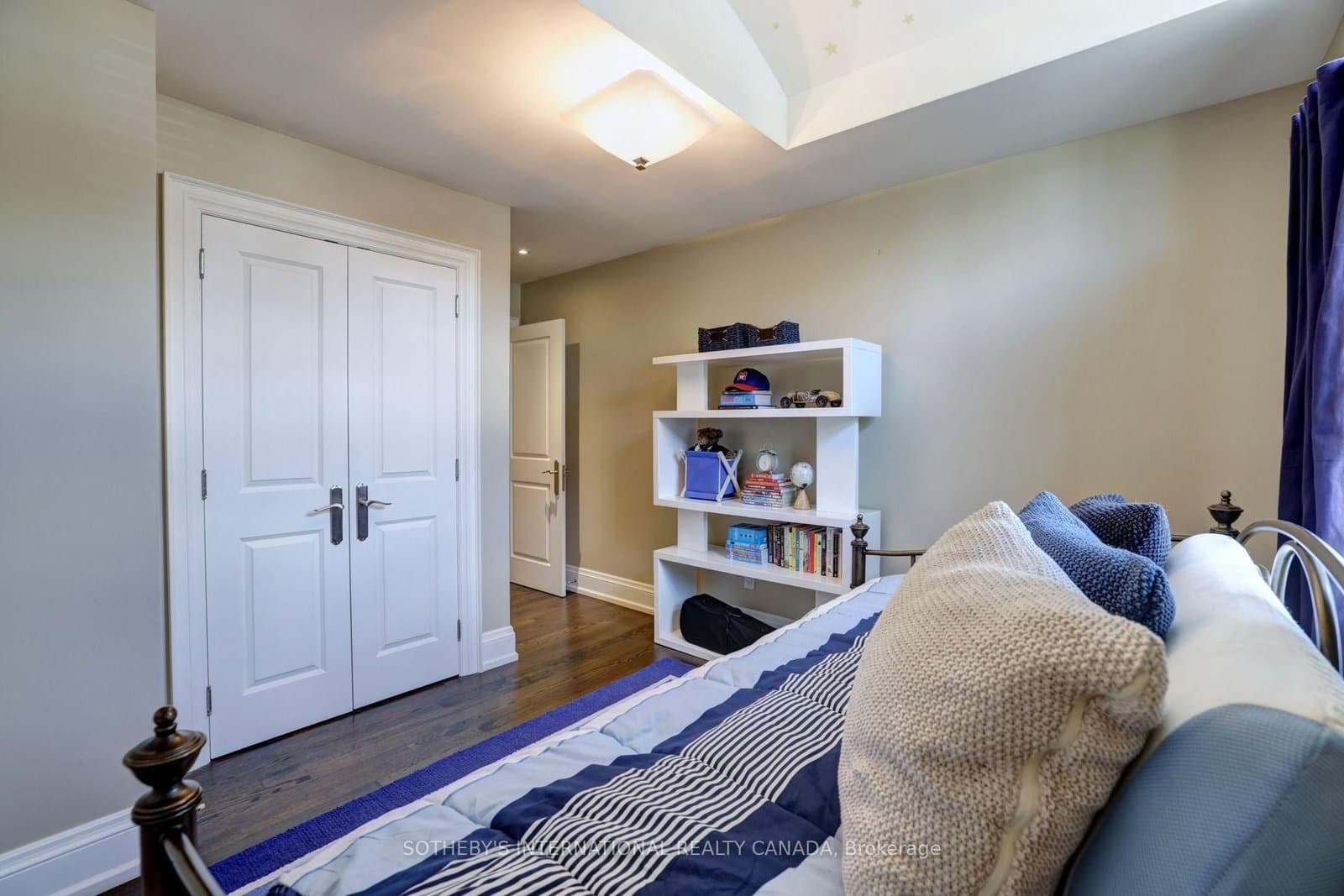 32 Oakwood Avenue S thumbnail 27