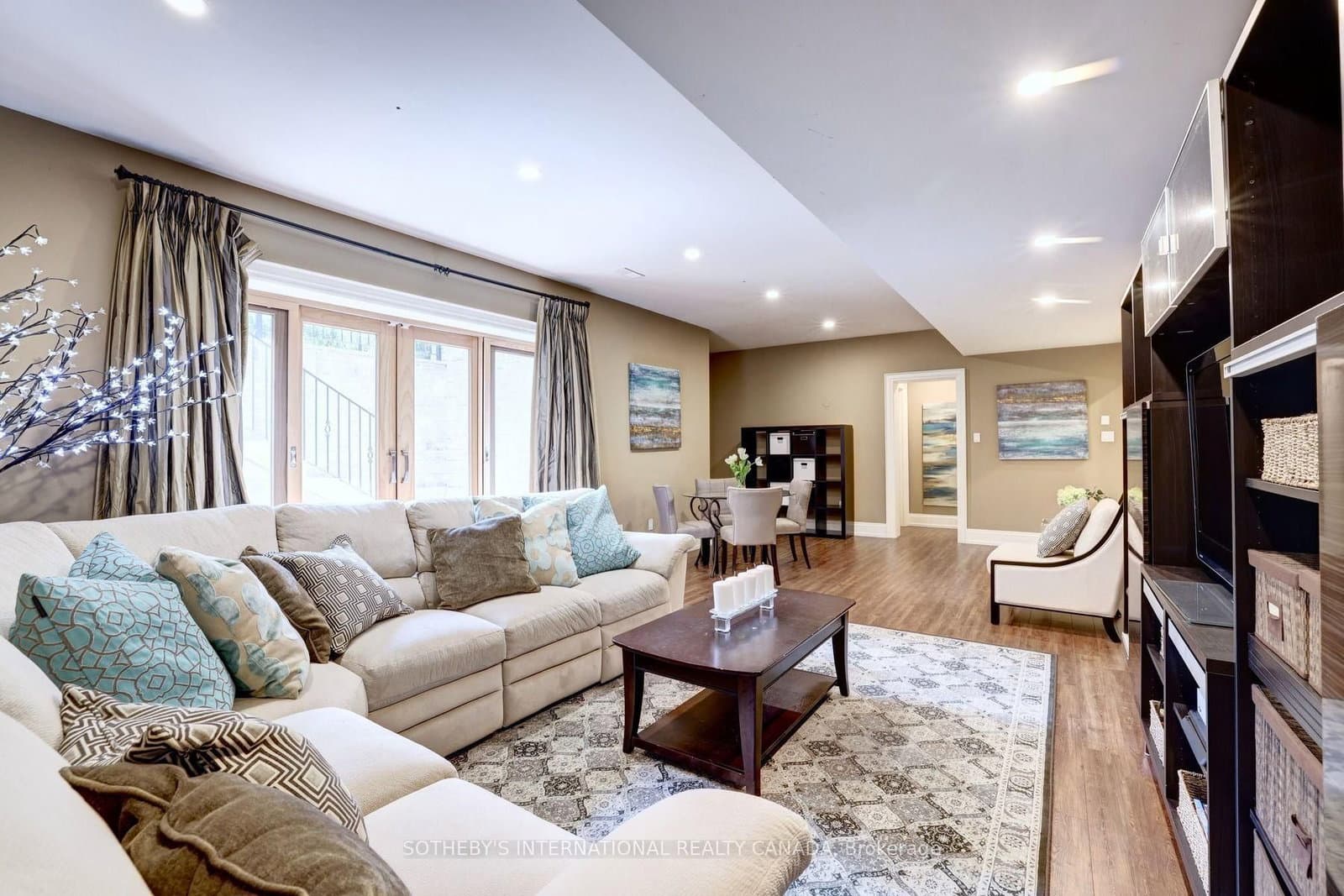 32 Oakwood Avenue S thumbnail 31