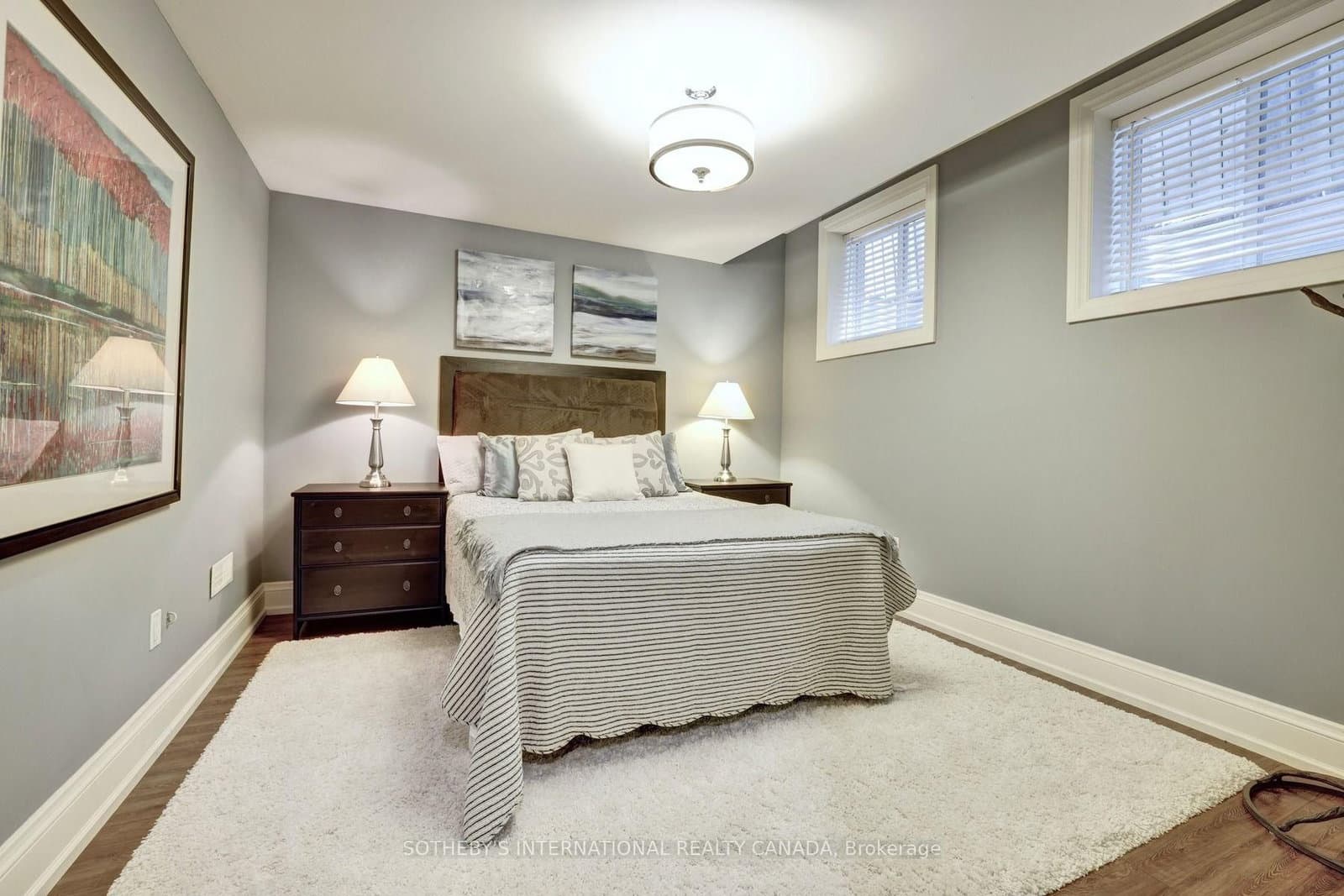 32 Oakwood Avenue S thumbnail 33