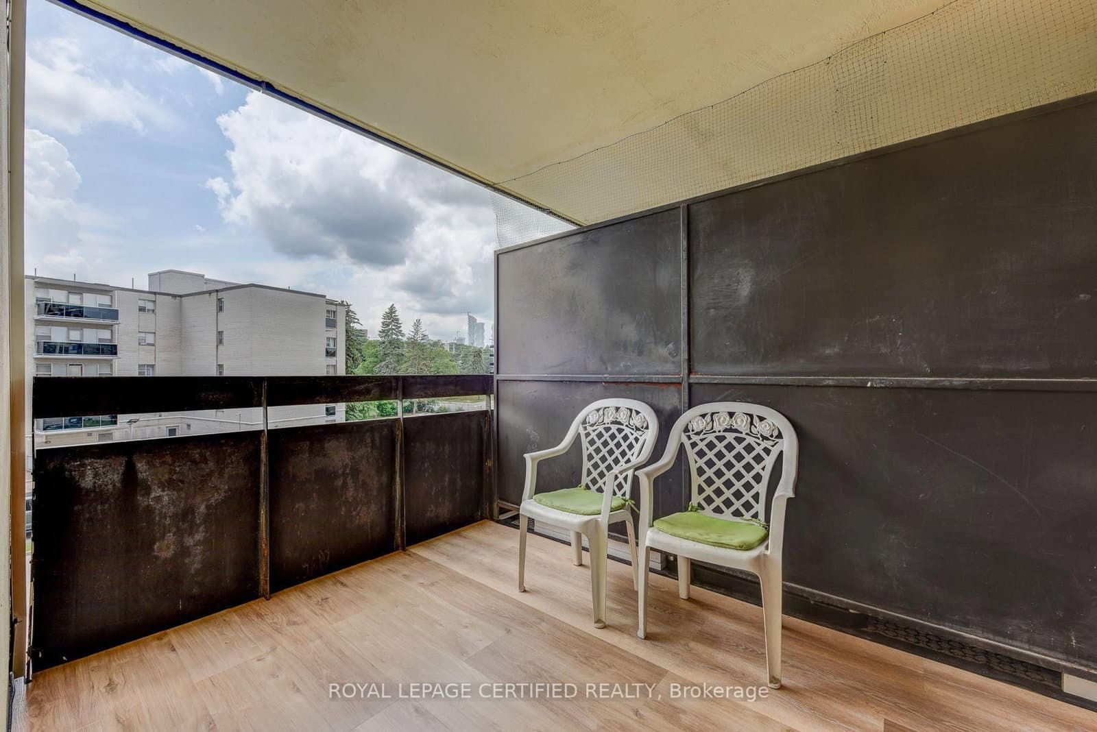 3170 Kirwin Avenue, Unit 301 thumbnail 20