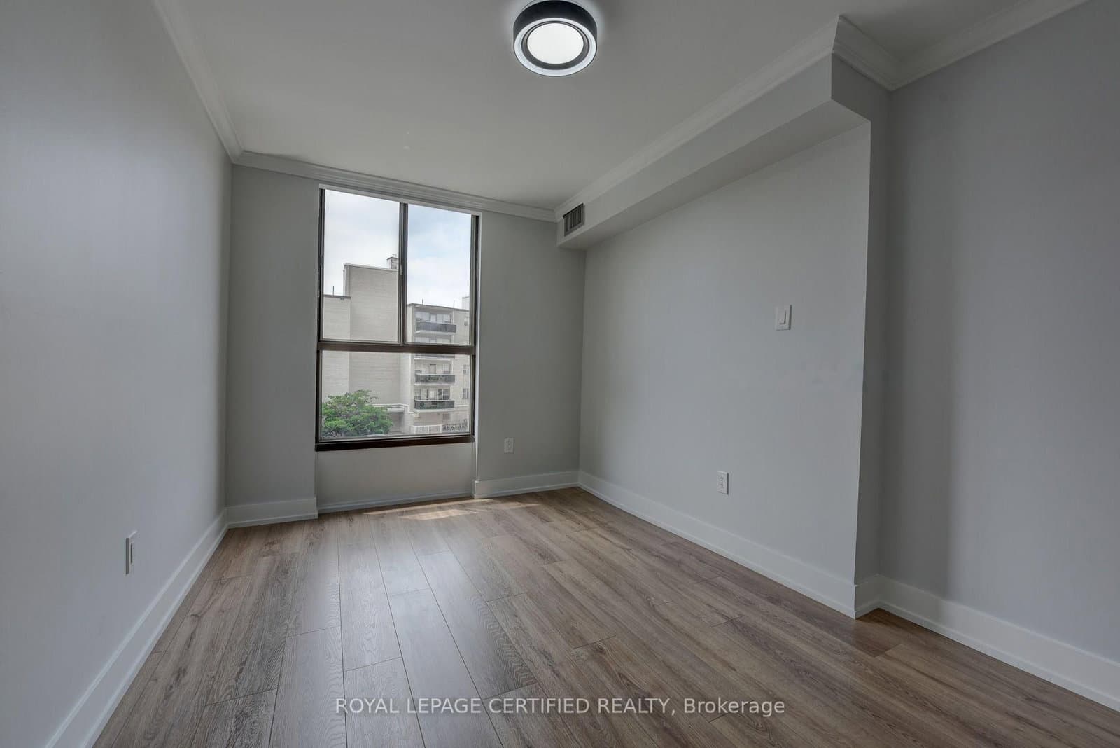 3170 Kirwin Avenue, Unit 301 thumbnail 21