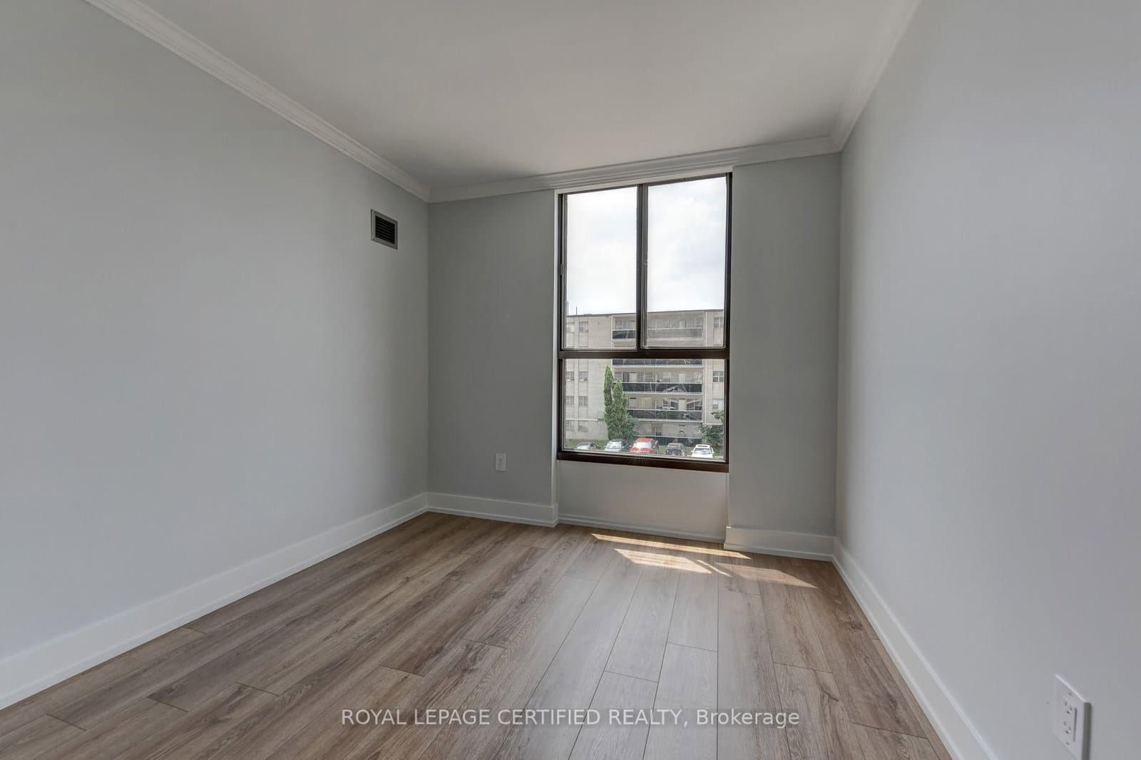 3170 Kirwin Avenue, Unit 301 thumbnail 26