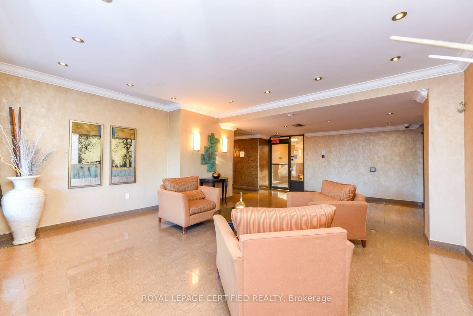 3170 Kirwin Avenue, Unit 301 thumbnail 45