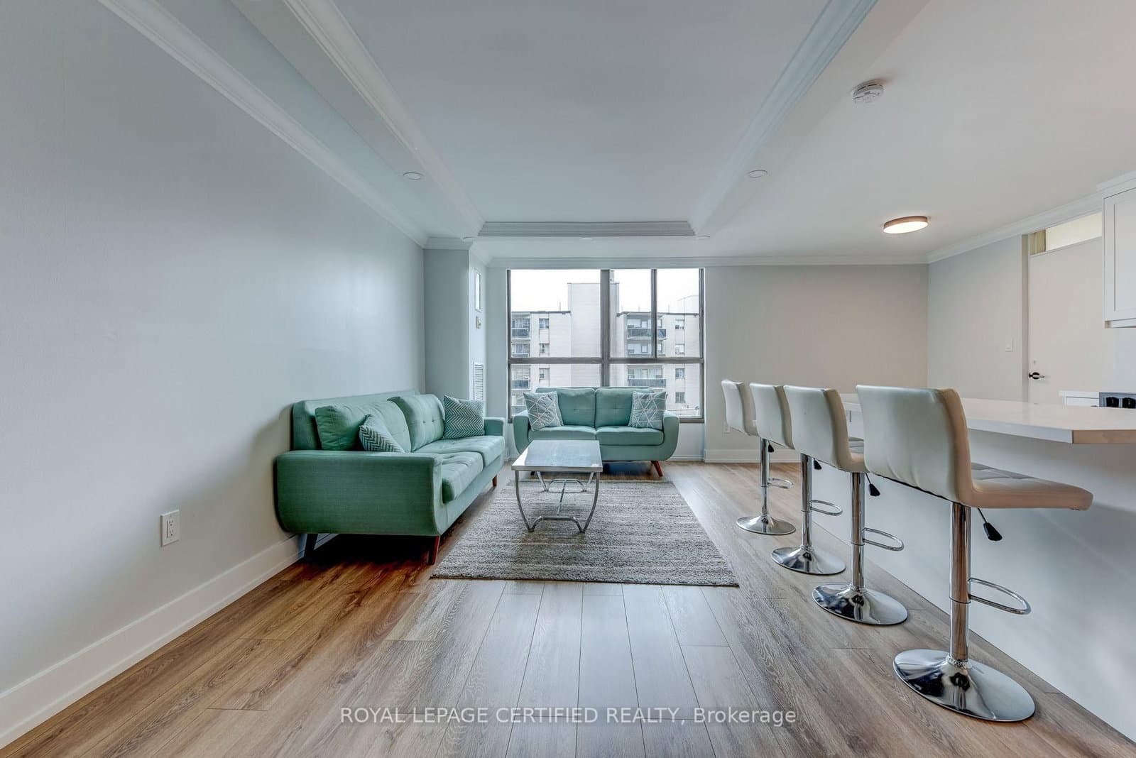 3170 Kirwin Avenue, Unit 301 thumbnail 5