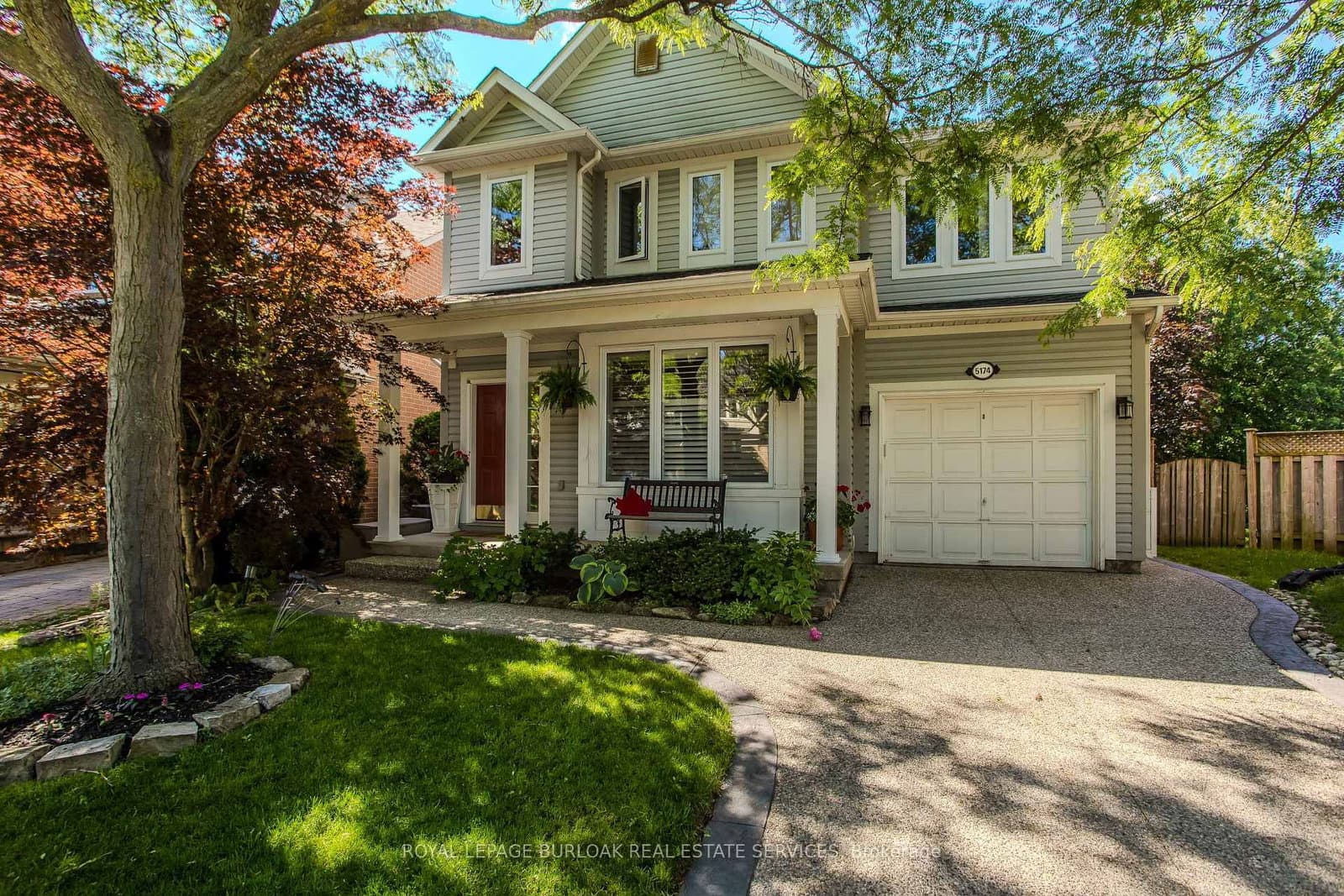 5174 Ravine Crescent - Image 1