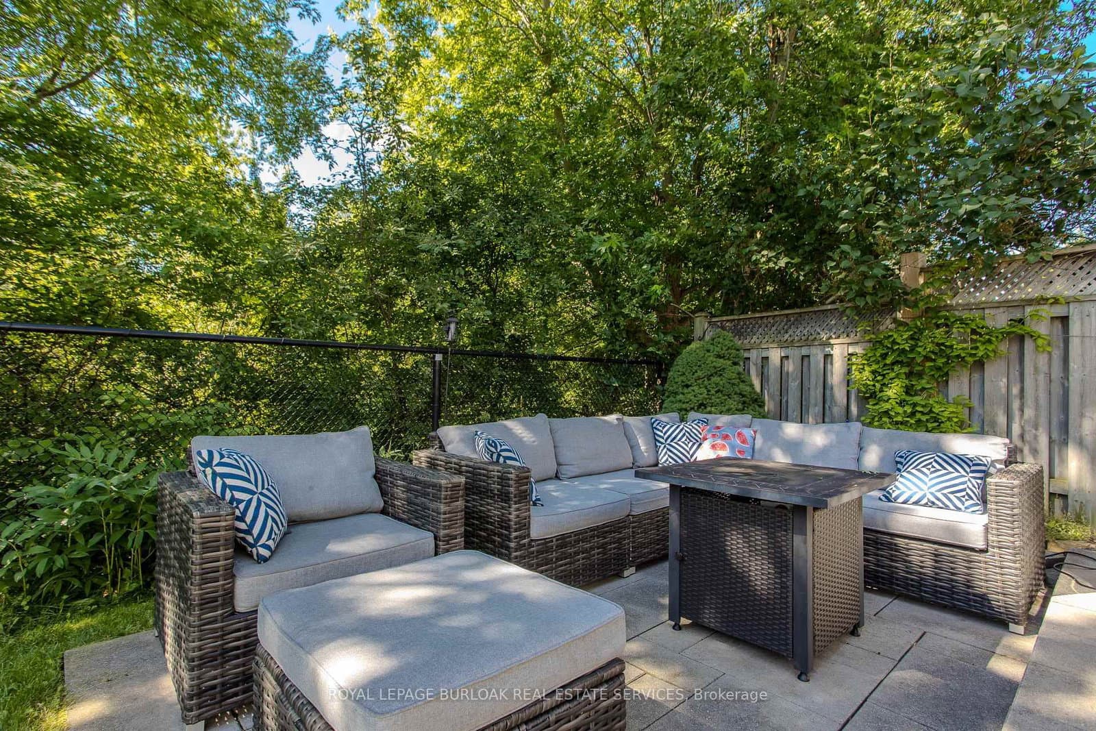 5174 Ravine Crescent thumbnail 26