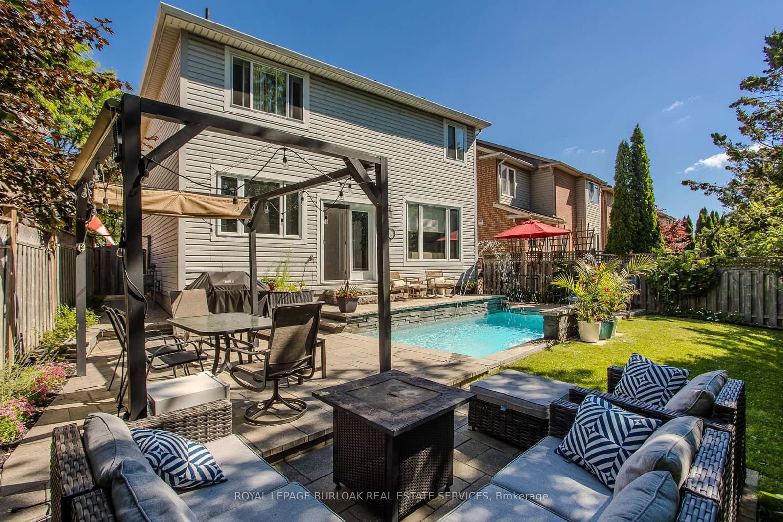5174 Ravine Crescent thumbnail 4