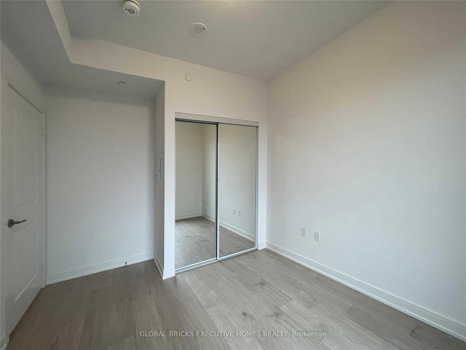 8 Nahani Way, Unit 3405 thumbnail 10