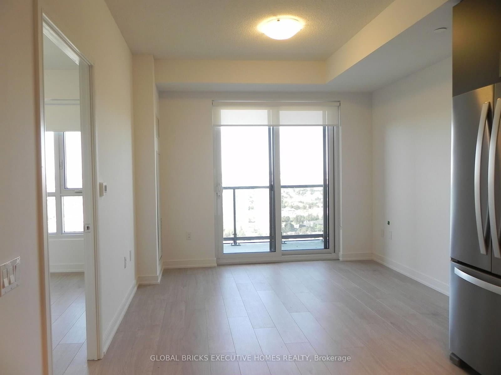 8 Nahani Way, Unit 3405 thumbnail 7