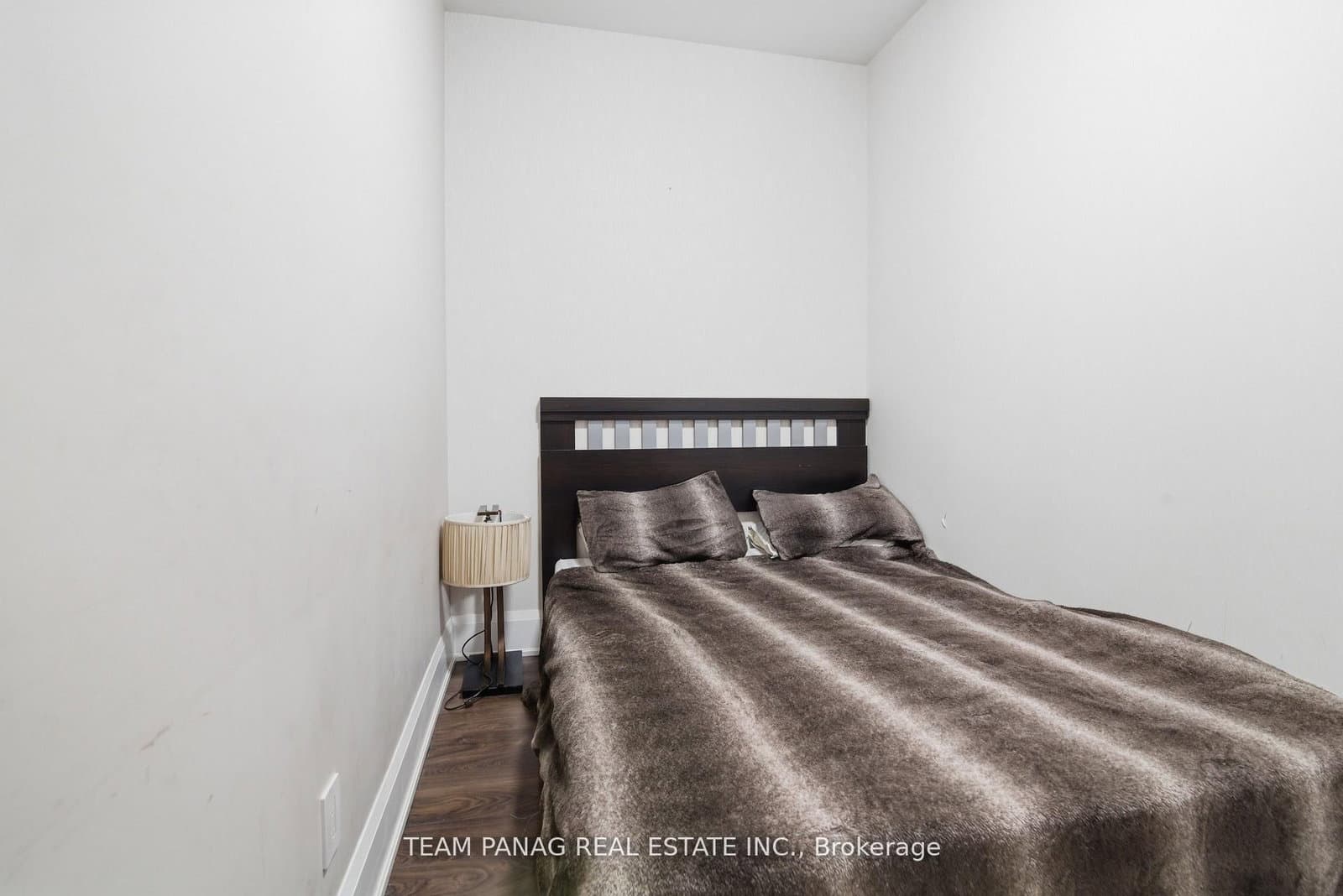 45 Yorkland Boulevard, Unit 209 thumbnail 16