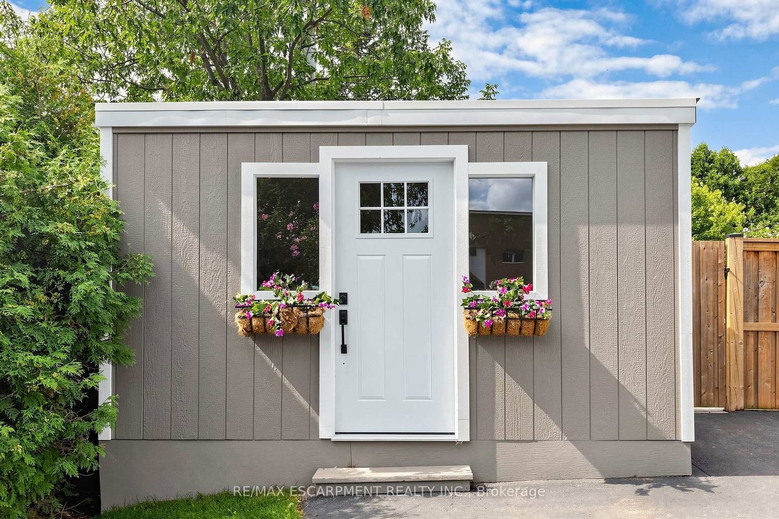 386 Cosburn Crescent thumbnail 45