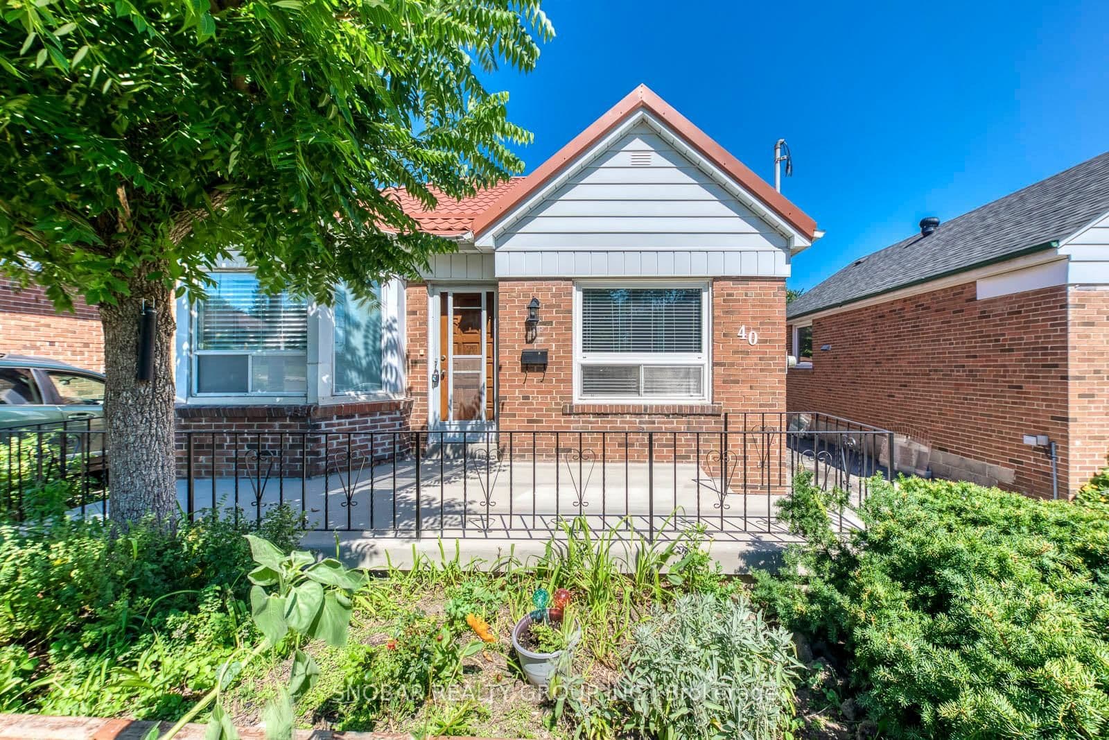 40 Dixon Road - Image 1