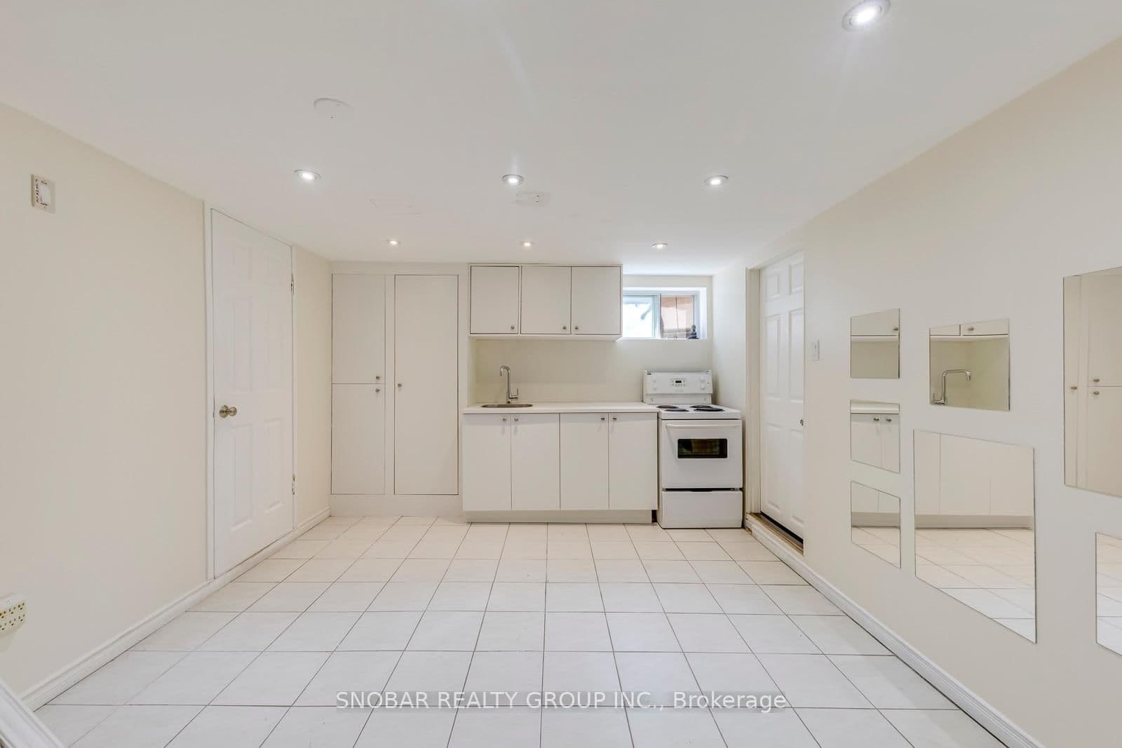 40 Dixon Road thumbnail 16