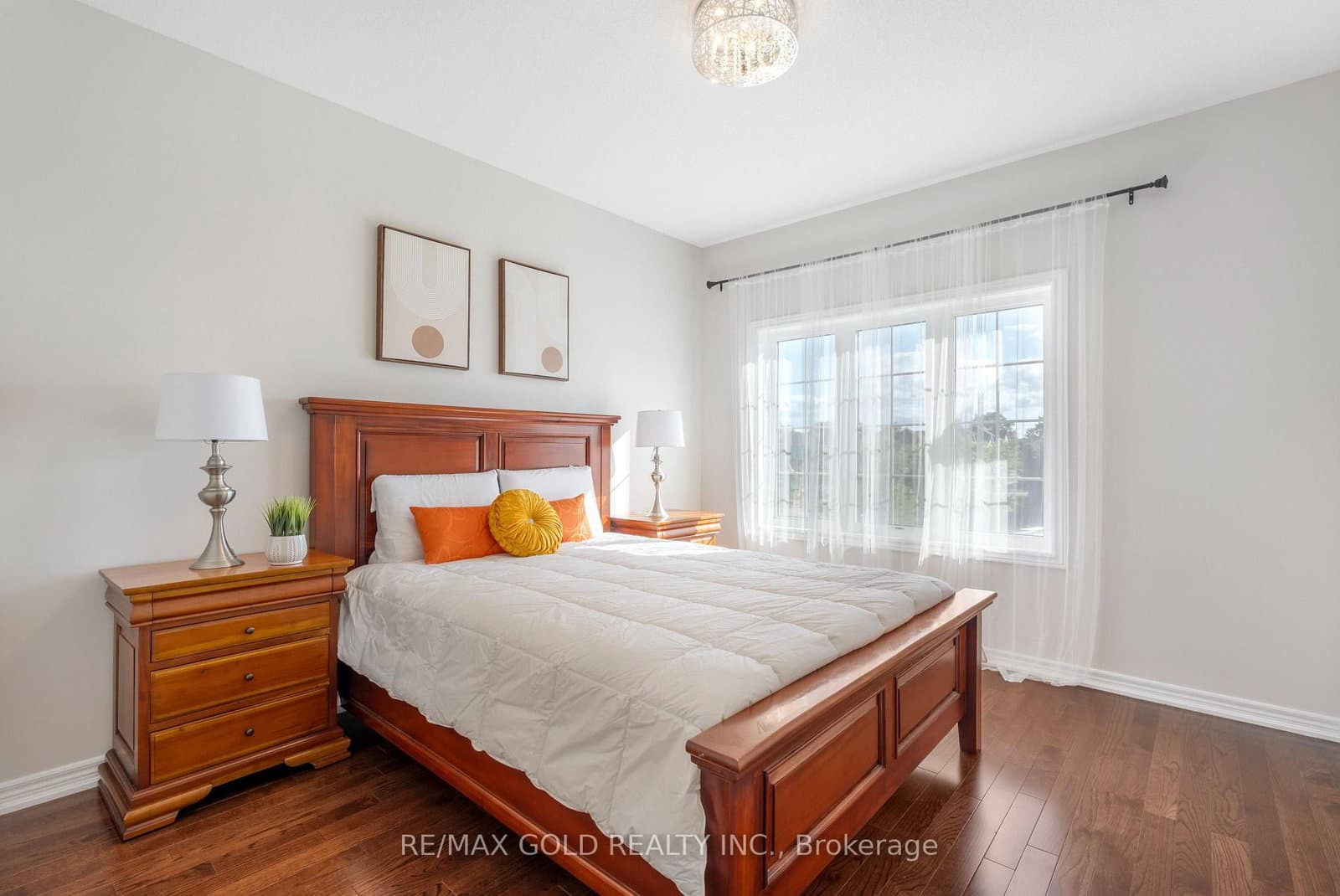 19 Bellcrest Road thumbnail 27