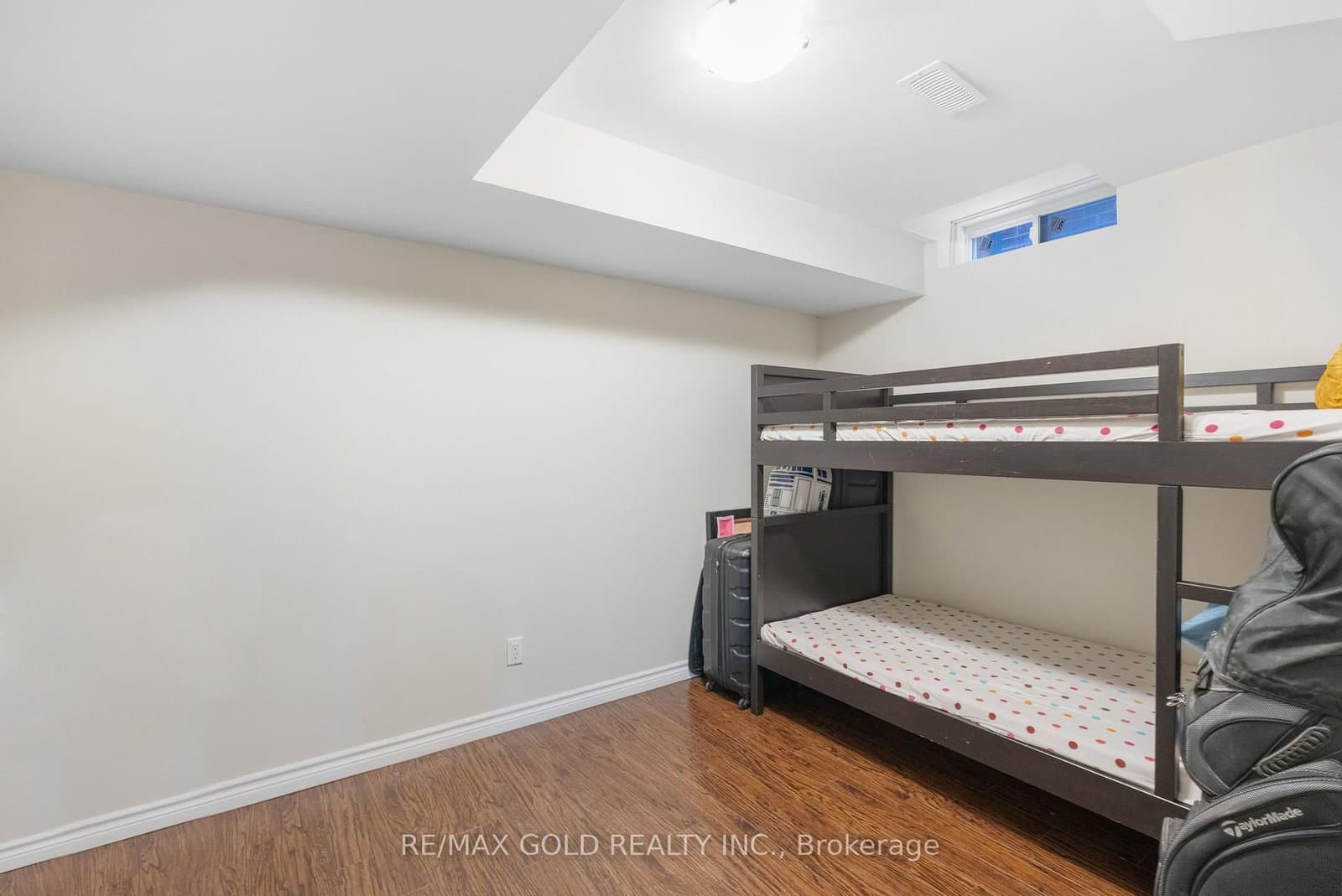 19 Bellcrest Road thumbnail 41