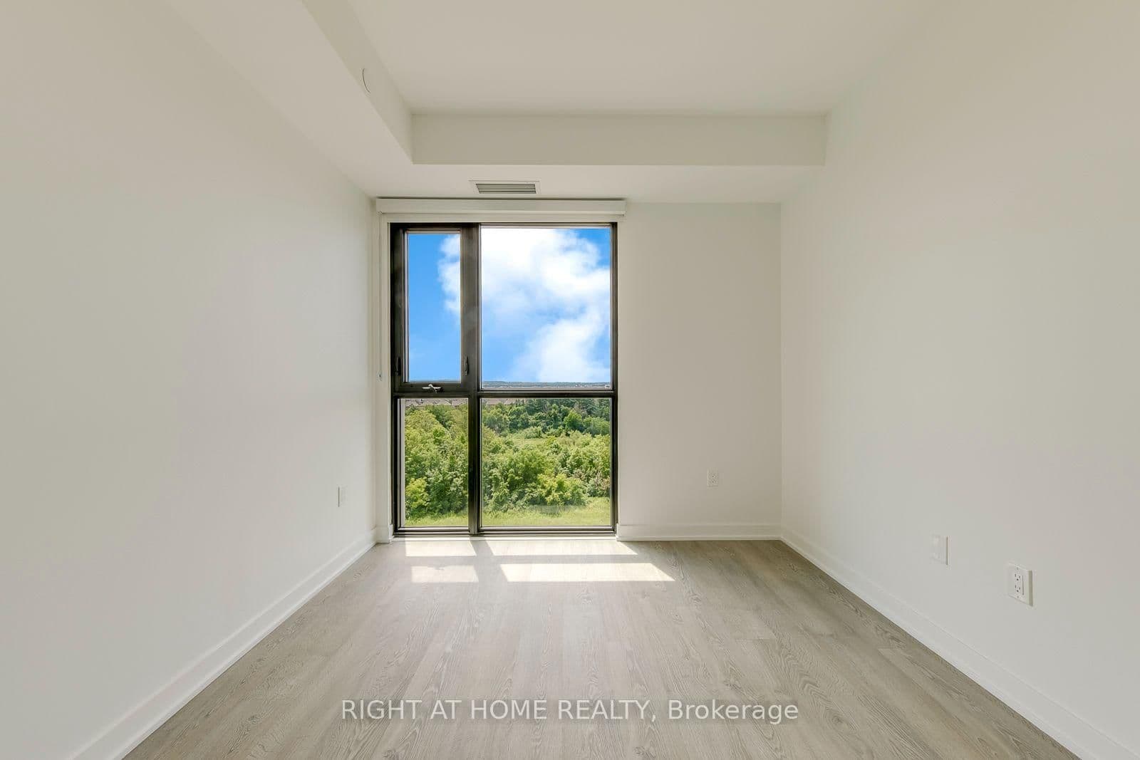 740 Whitlock Avenue, Unit 602 thumbnail 11